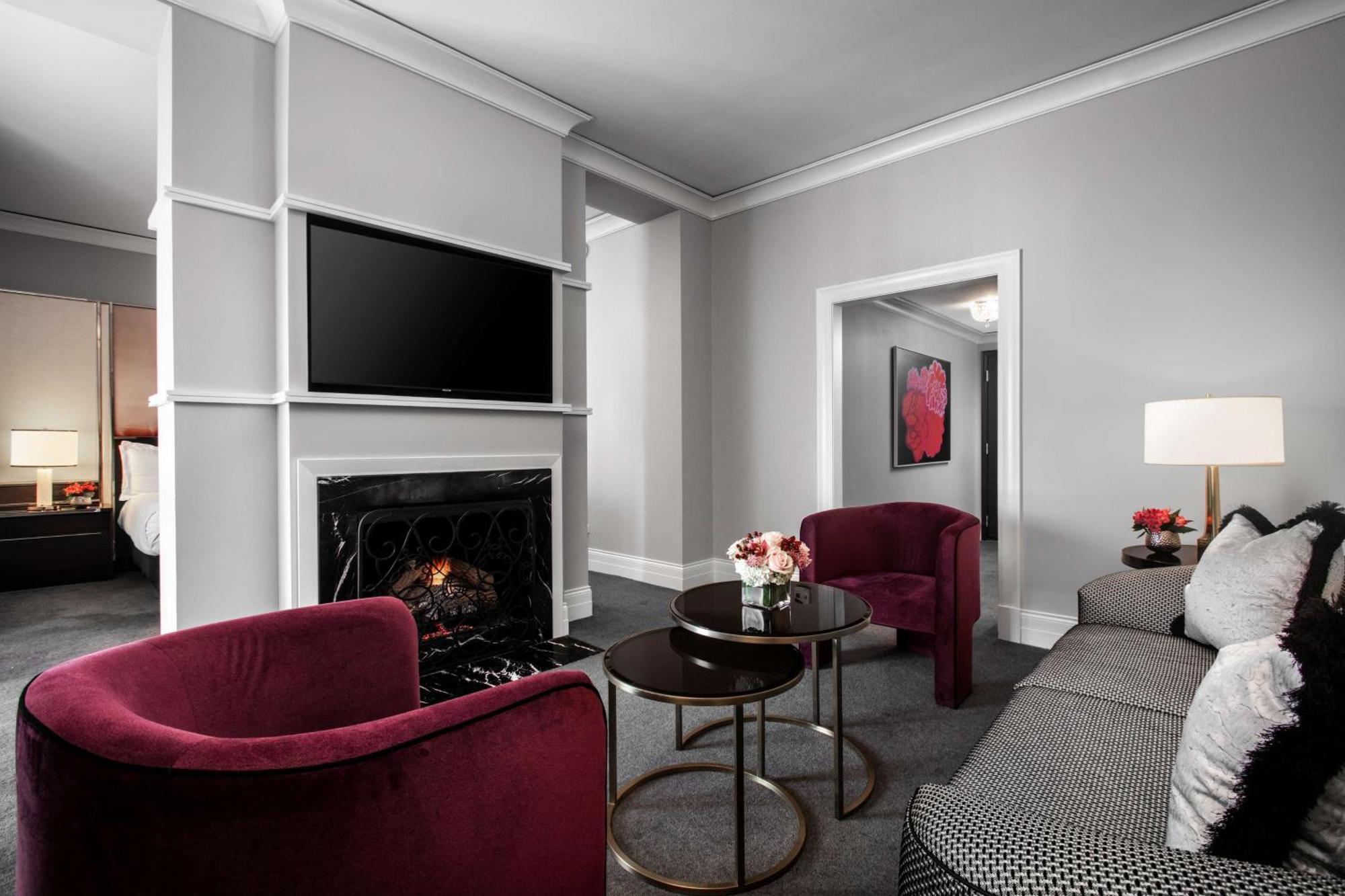 Waldorf Astoria Hotel Chicago