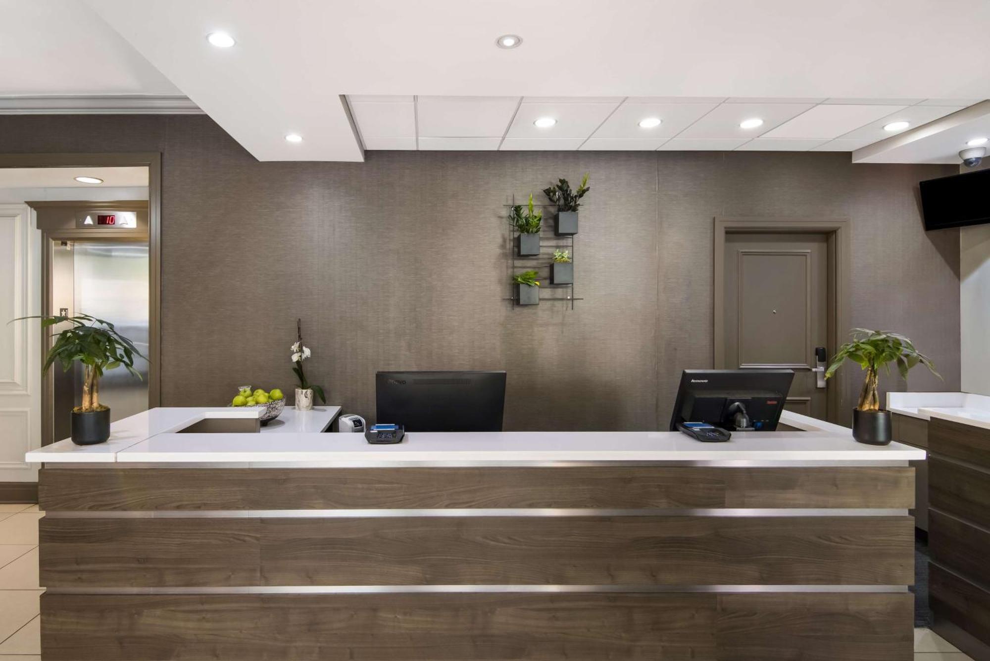 Sonesta Es Downtown Magnificent Mile Medical Hotel Chicago