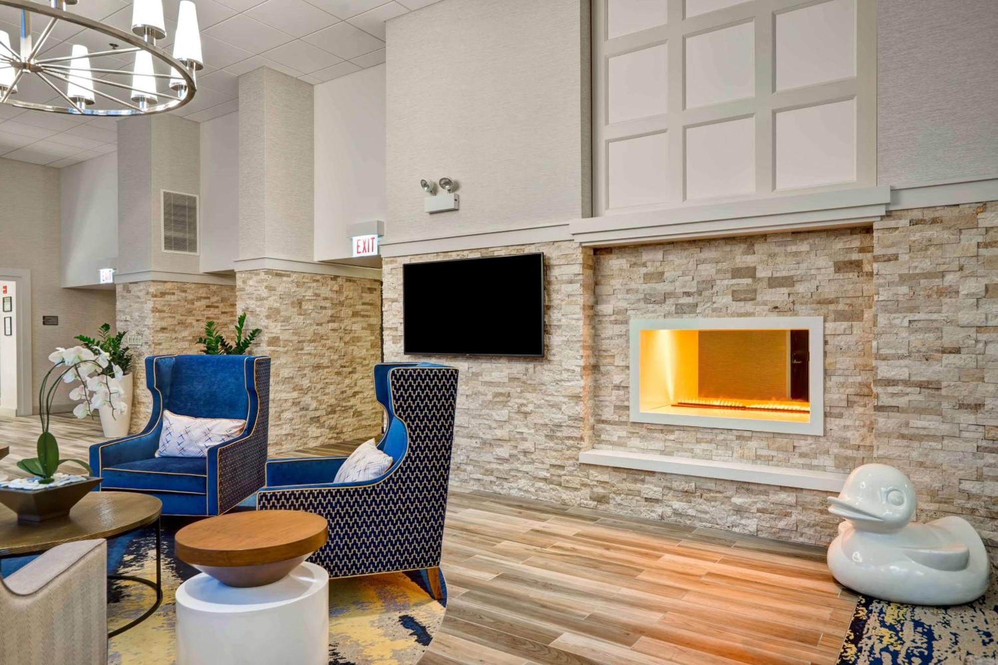 Homewood By Hilton Downtown Hotel Chicago