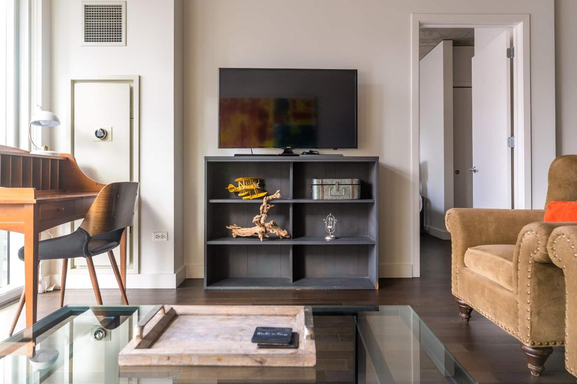 2br Executive With Fast Wi-fi Apartment Chicago