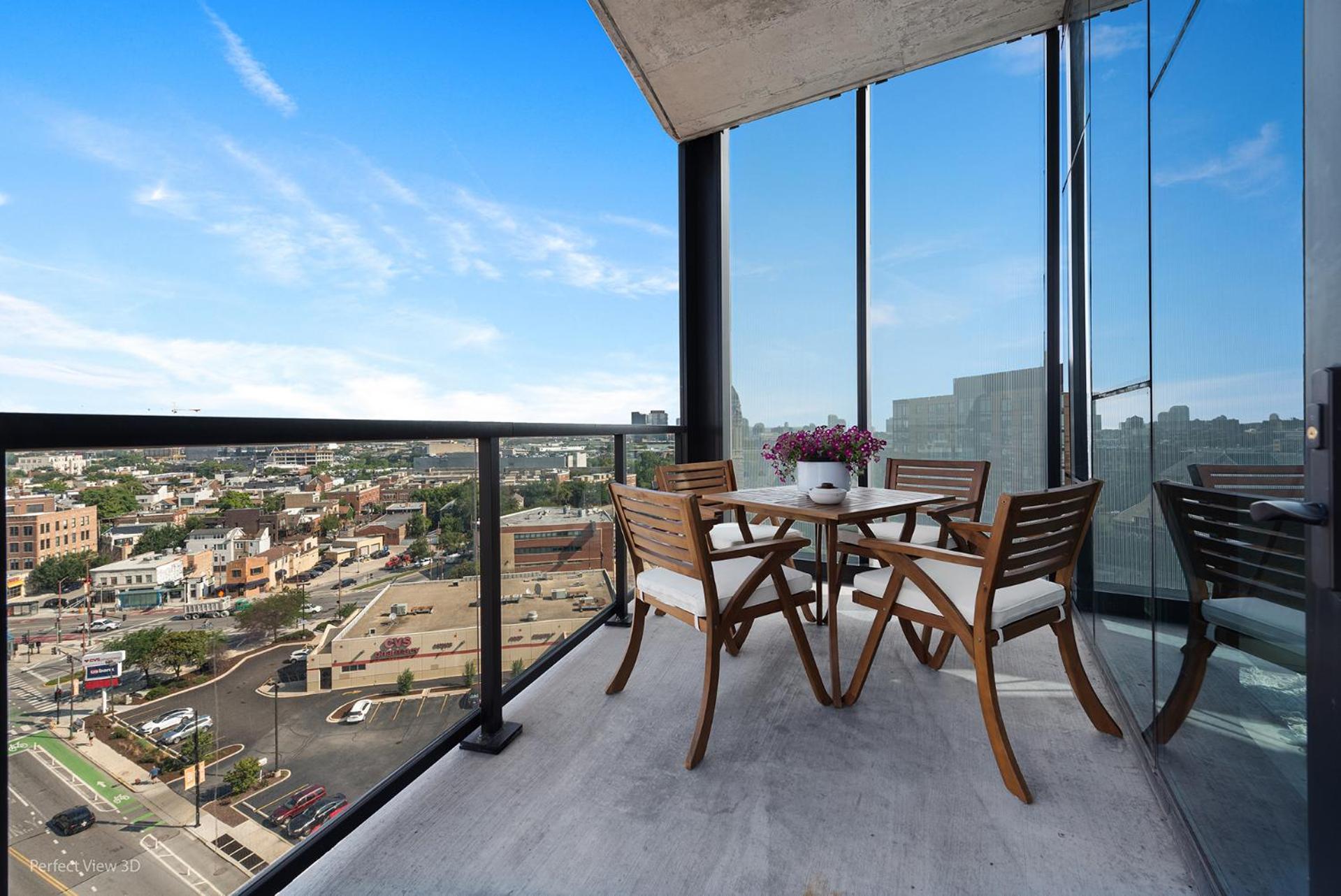 Apartment Avenir West Loop Penthouses With Iconic Views