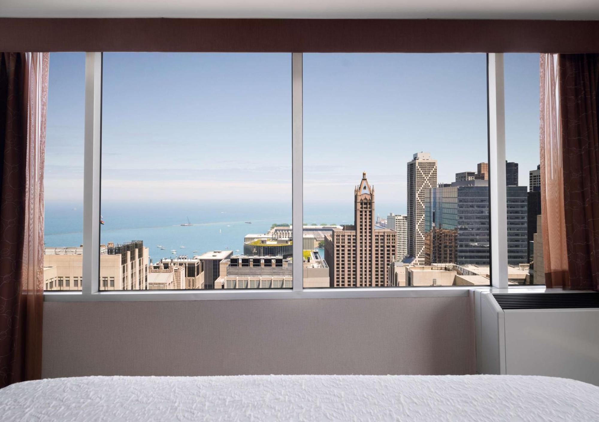 Hampton Downtown/magnificent Mile Hotel