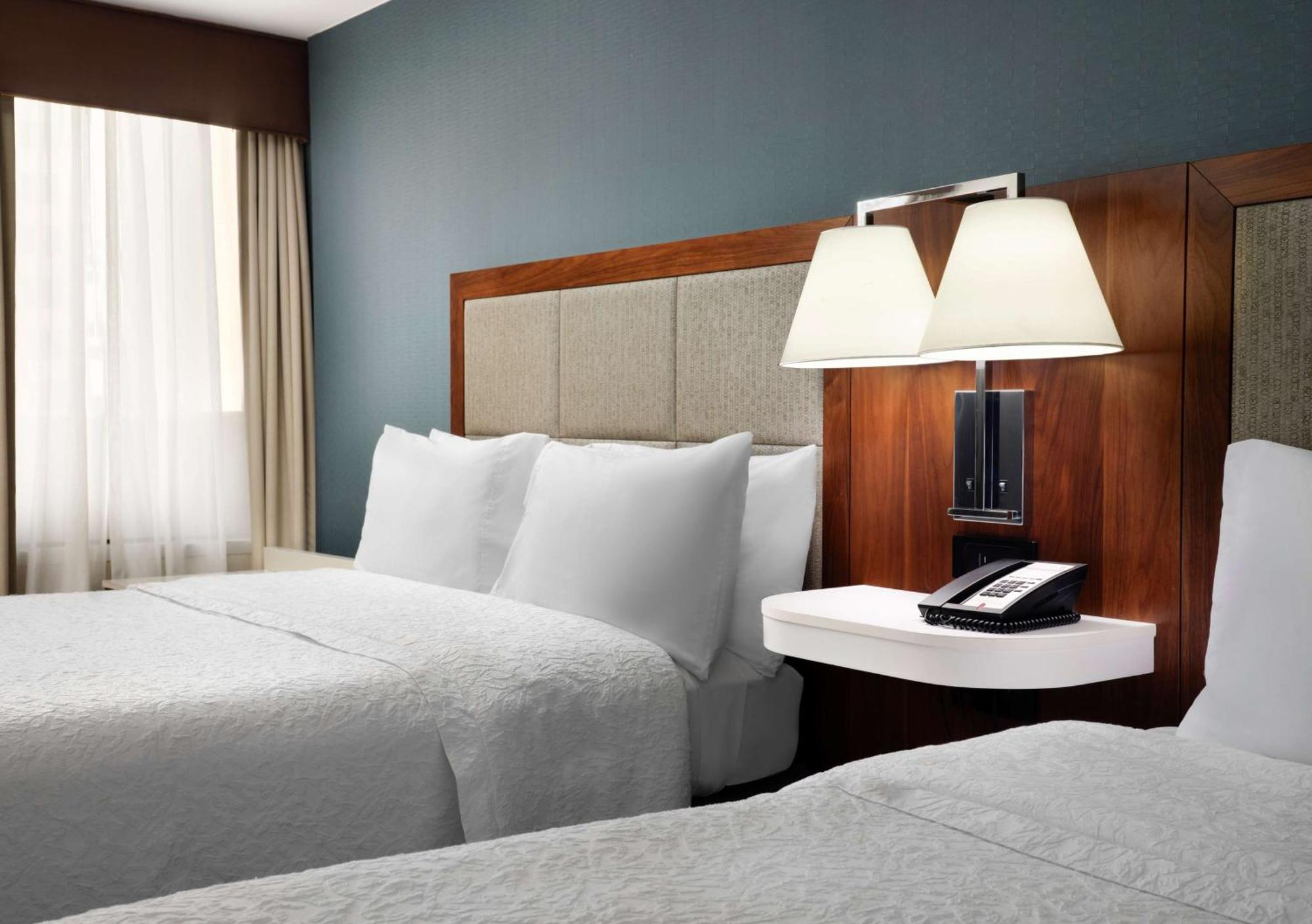 Hampton Downtown/magnificent Mile Hotel