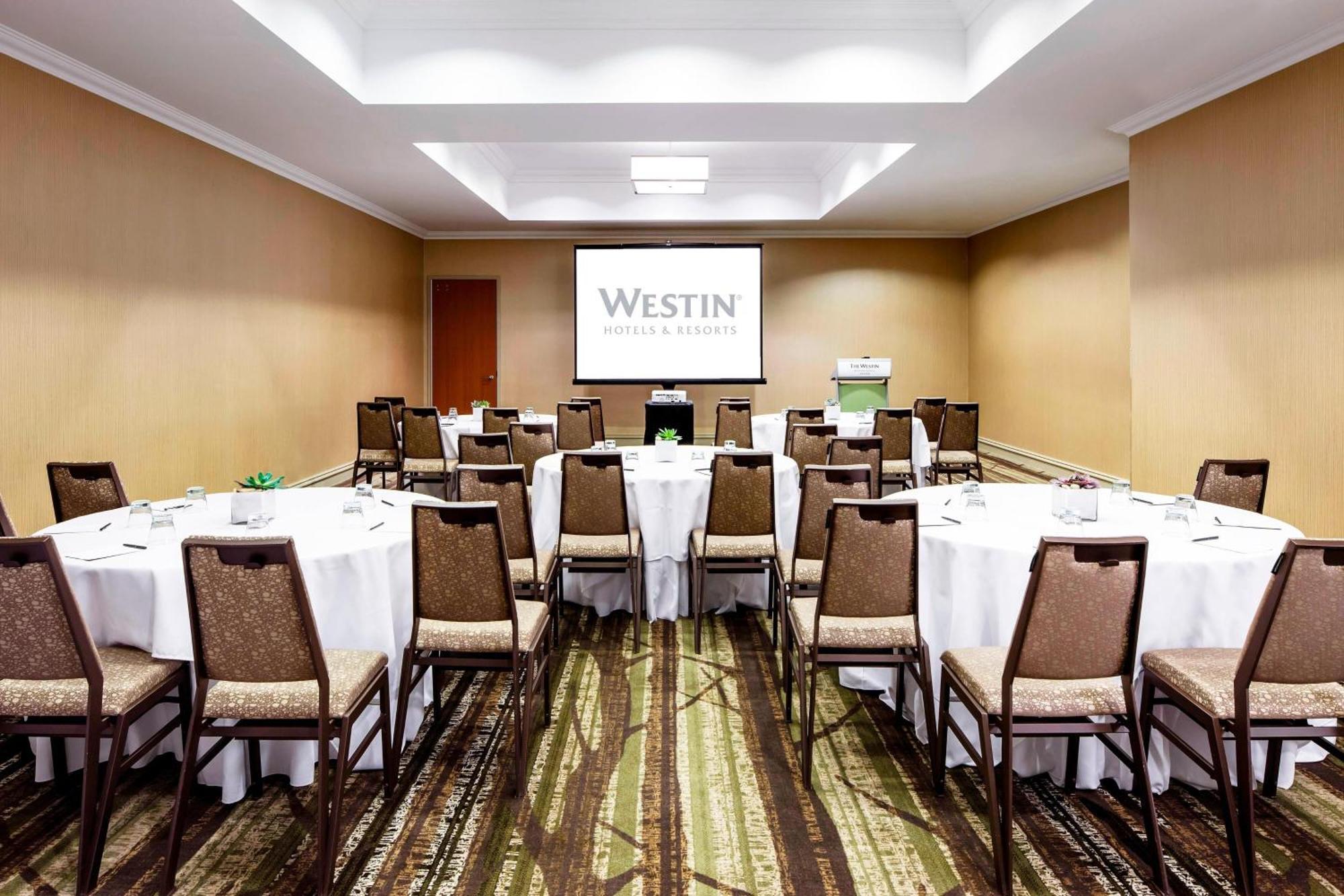 The Westin Michigan Avenue