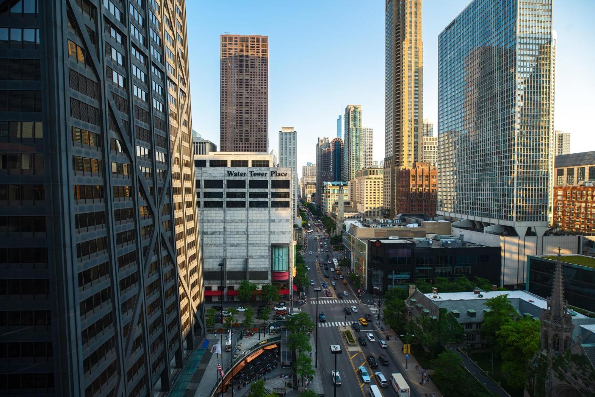 The Westin Michigan Avenue Hotel