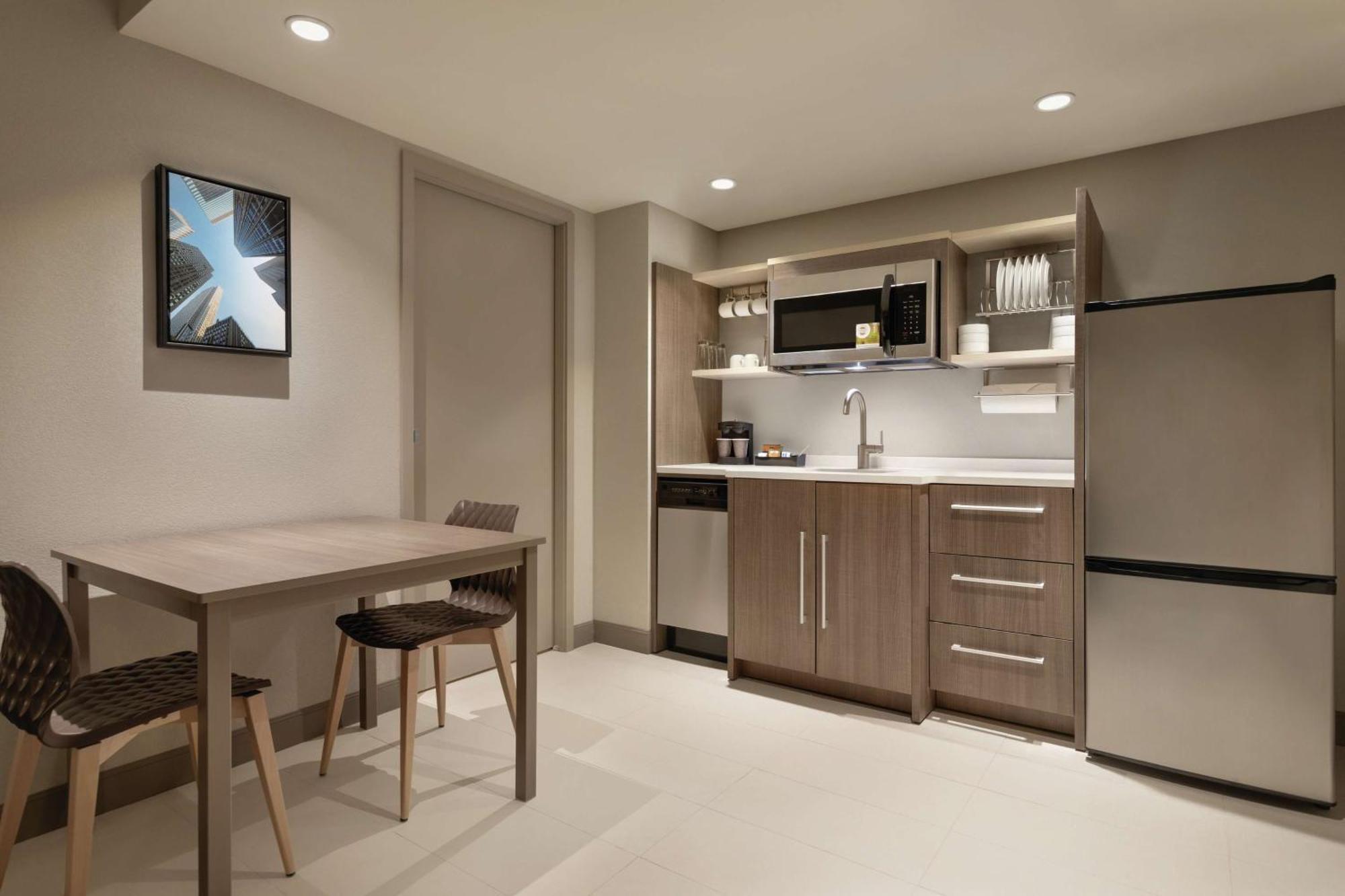 Home2 By Hilton River North