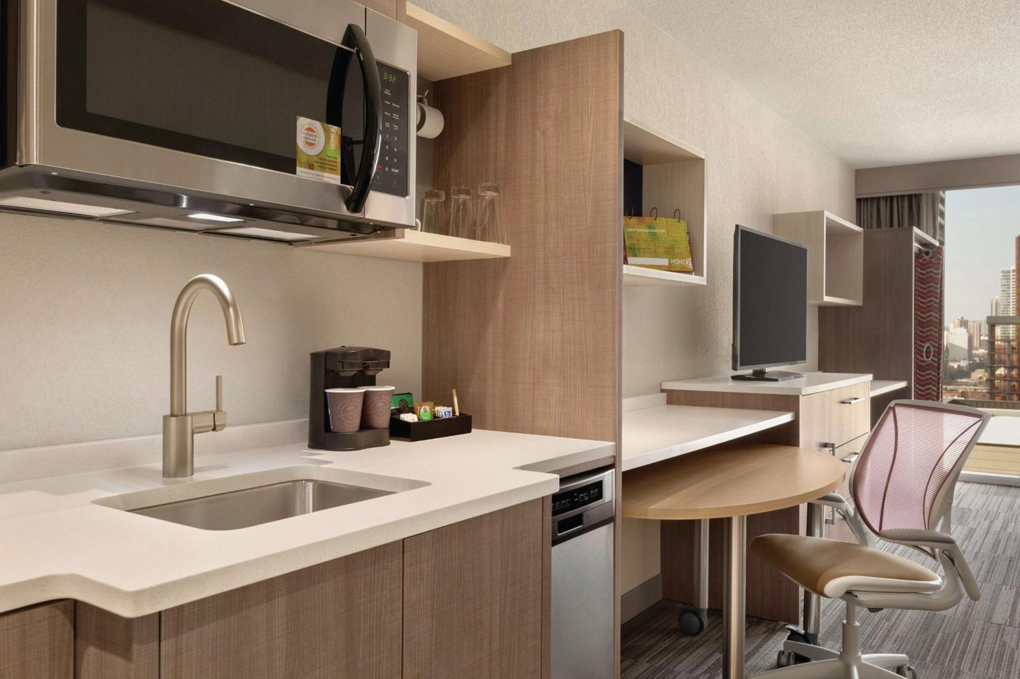 Home2 By Hilton River North 3* Chicago