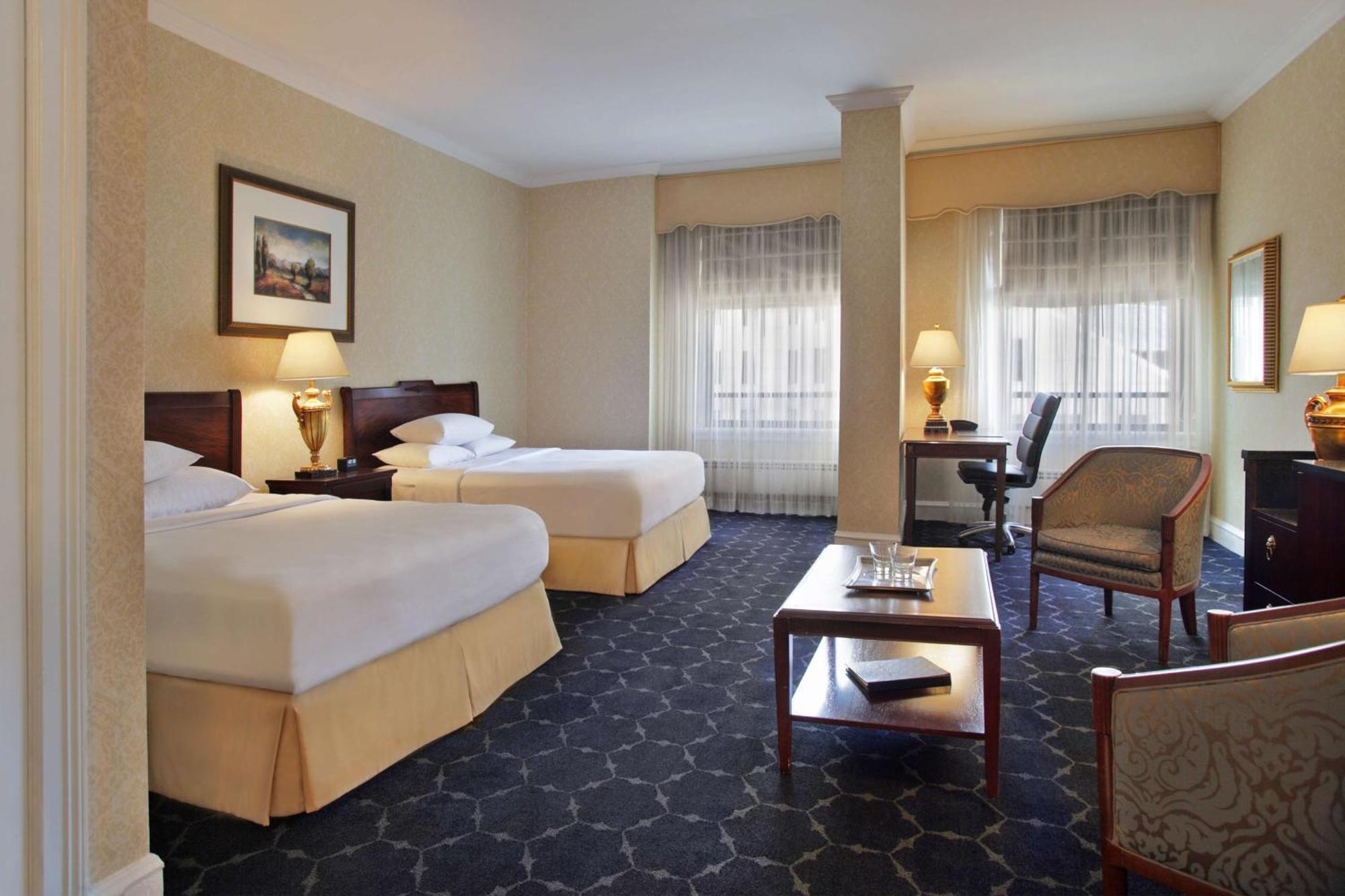 Hotel The Drake