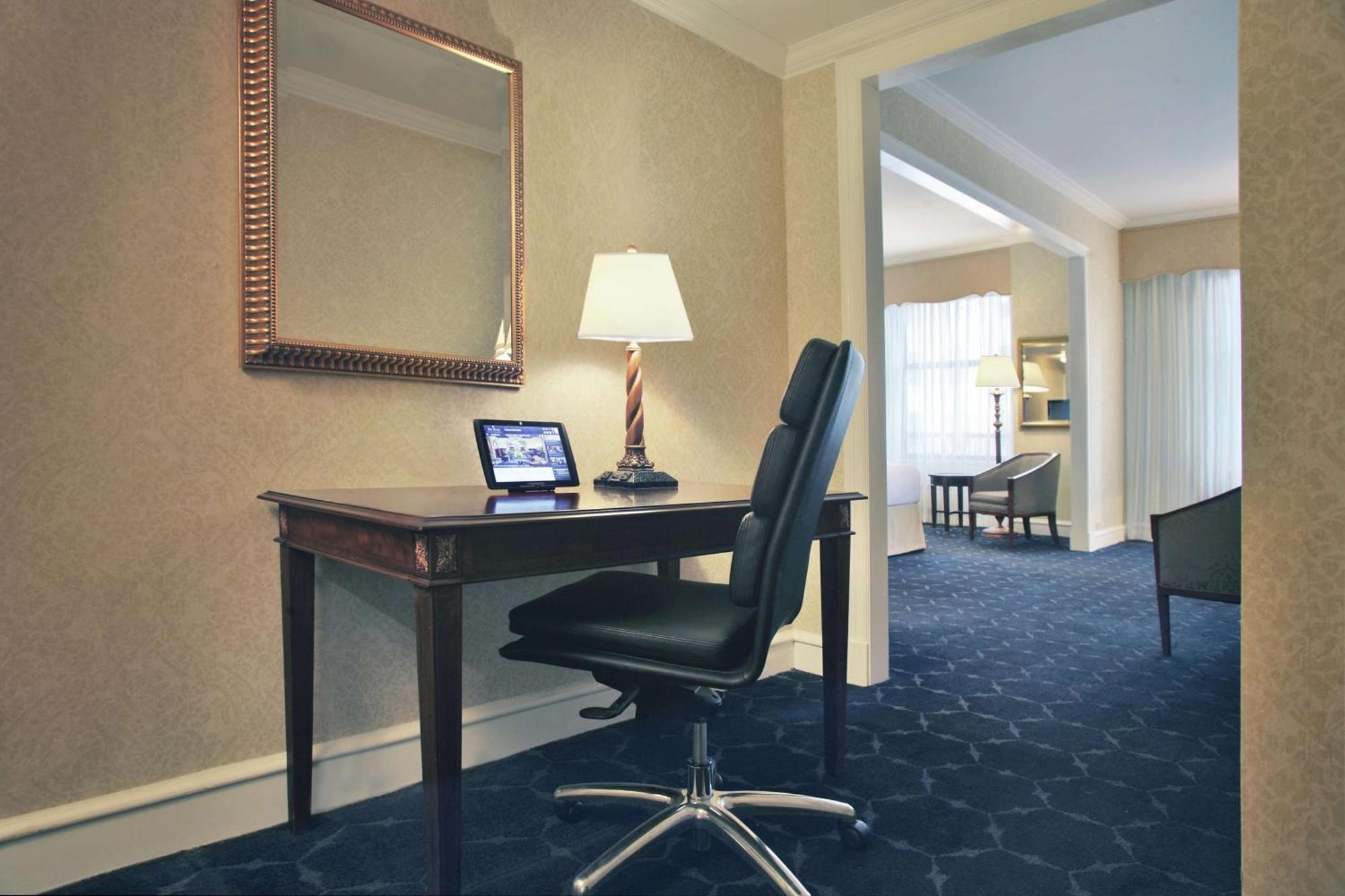Hotel The Drake 4*