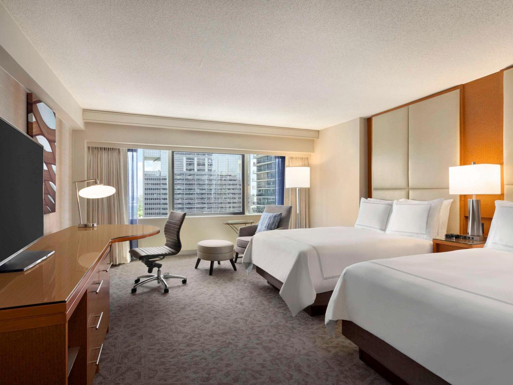 Swissotel 4*