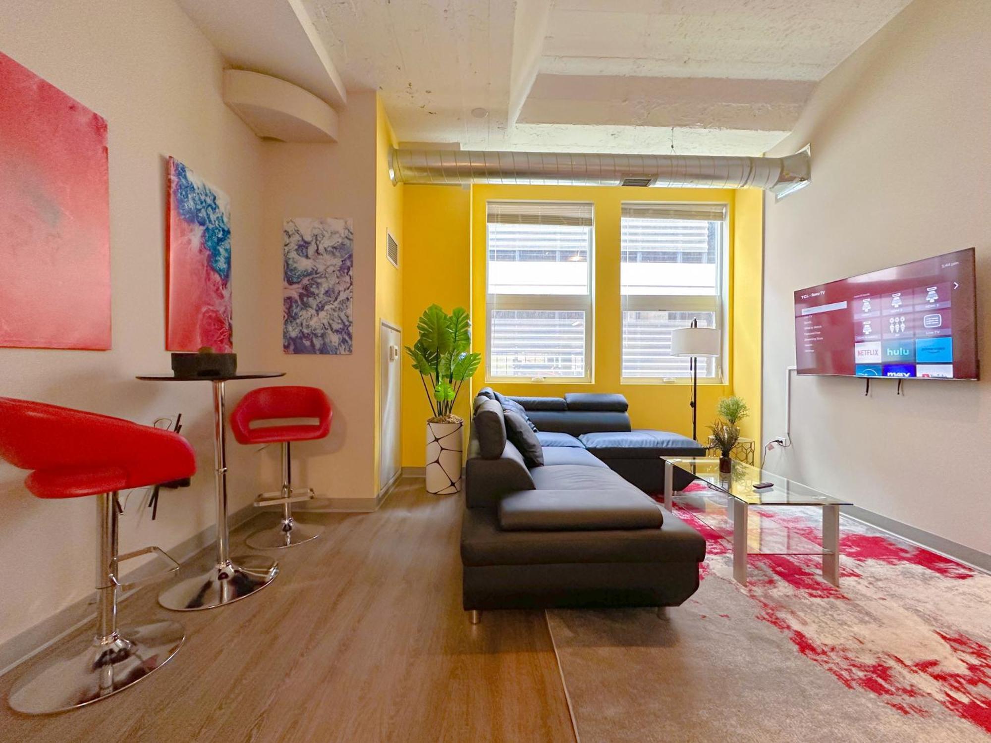 Mccormick 2br/2ba King Beds With Gym And Optional Parking For Up To 6 Guests Chicago