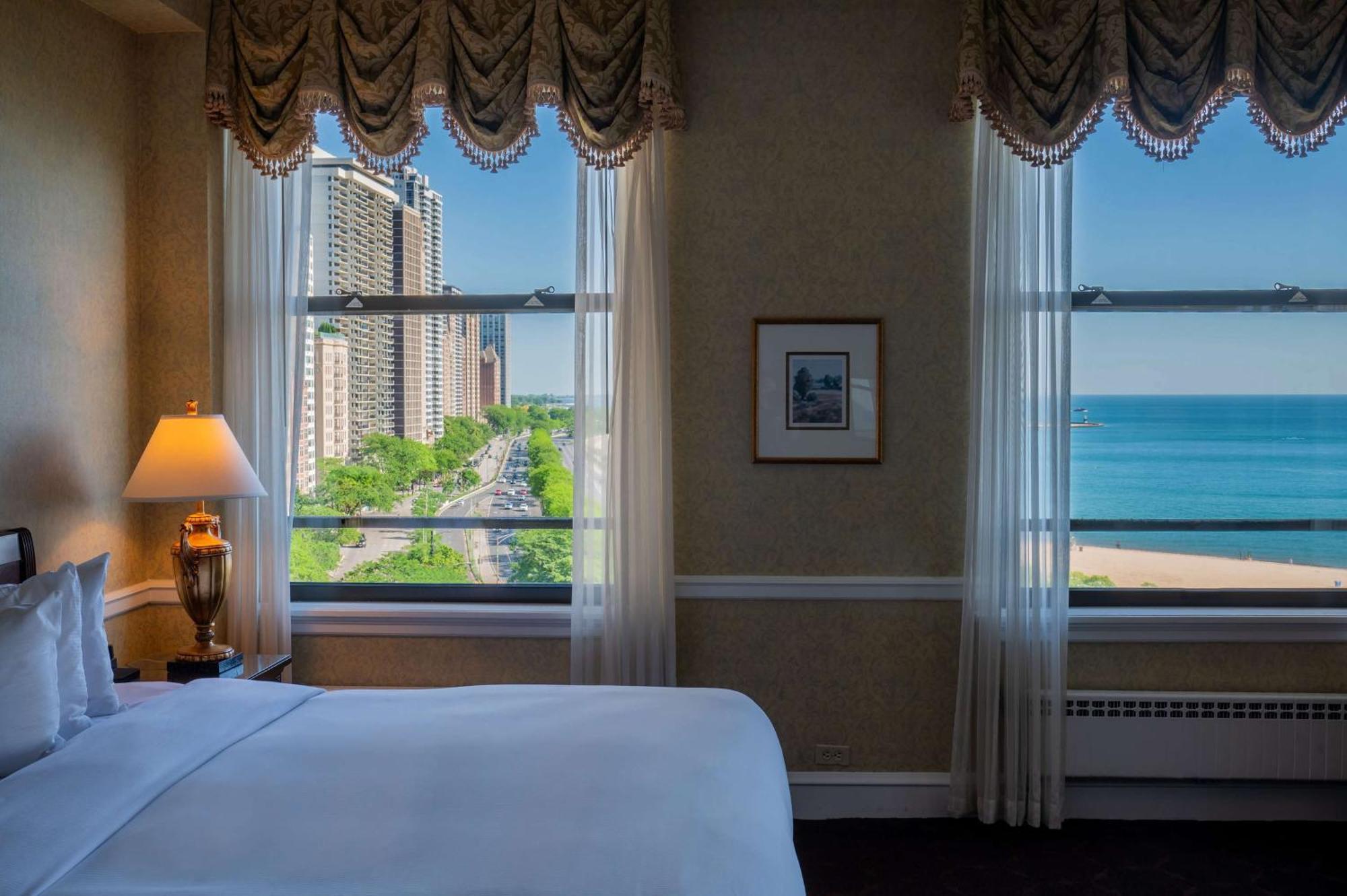 The Drake Hotel 4*