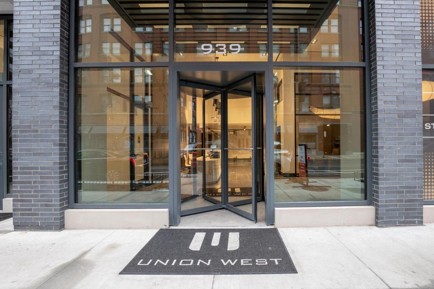 Apartment W Loop 1br W Gym Pool Nr Fulton Mkt Chi-285