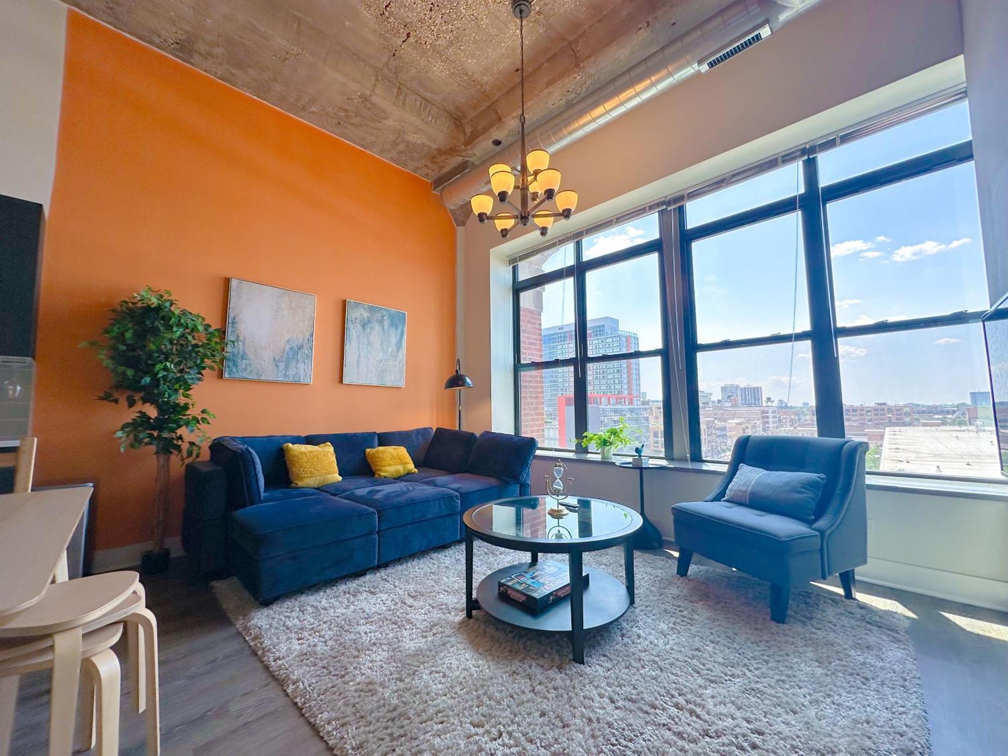Mccormick 2br And 2ba Family Unit For Up To 8 Guests With Optional Parking & Gym Access Apartment *