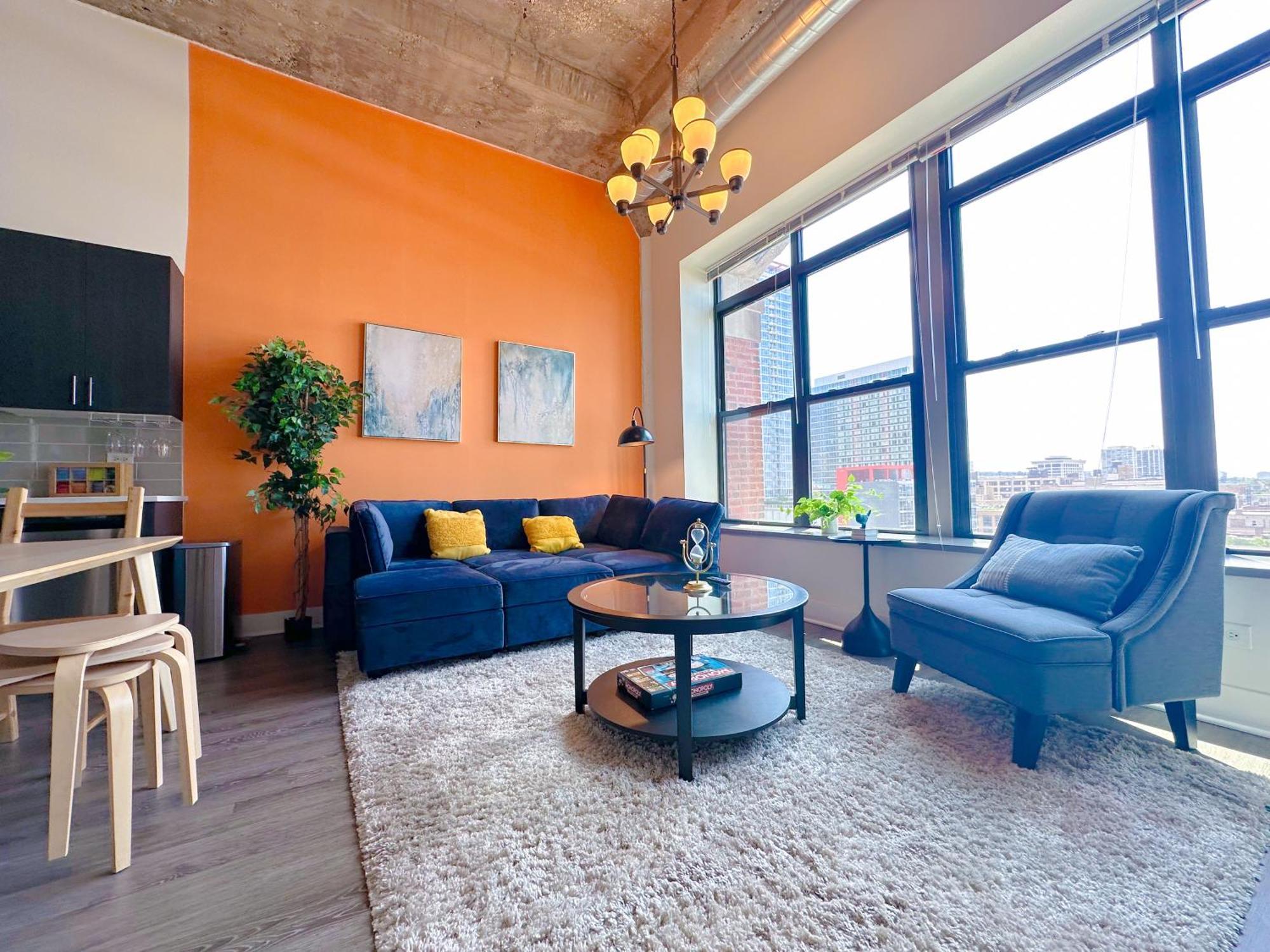 Mccormick 2br And 2ba Family Unit For Up To 8 Guests With Optional Parking & Gym Access Apartment