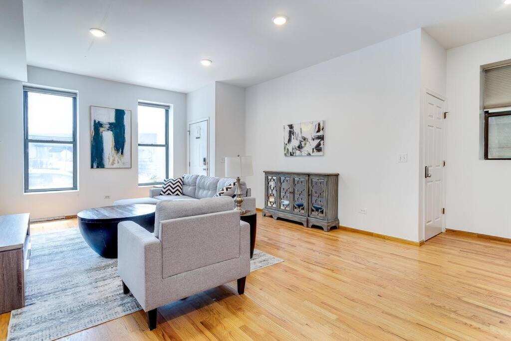 Goose Island Downtown Prime Location With Access To Patio Chi - 1 Apartment Chicago