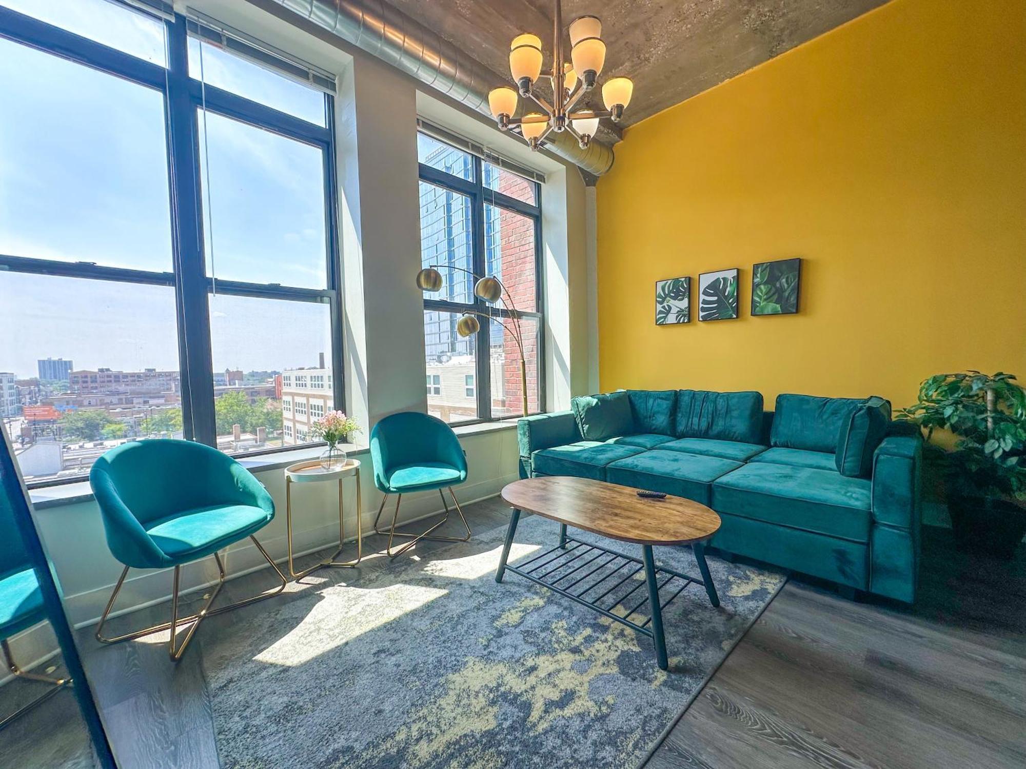 Apartment Convenient 2br In Prime Location With Gym Access & Optional Parking Near Mccormick Place And Soldier Field *