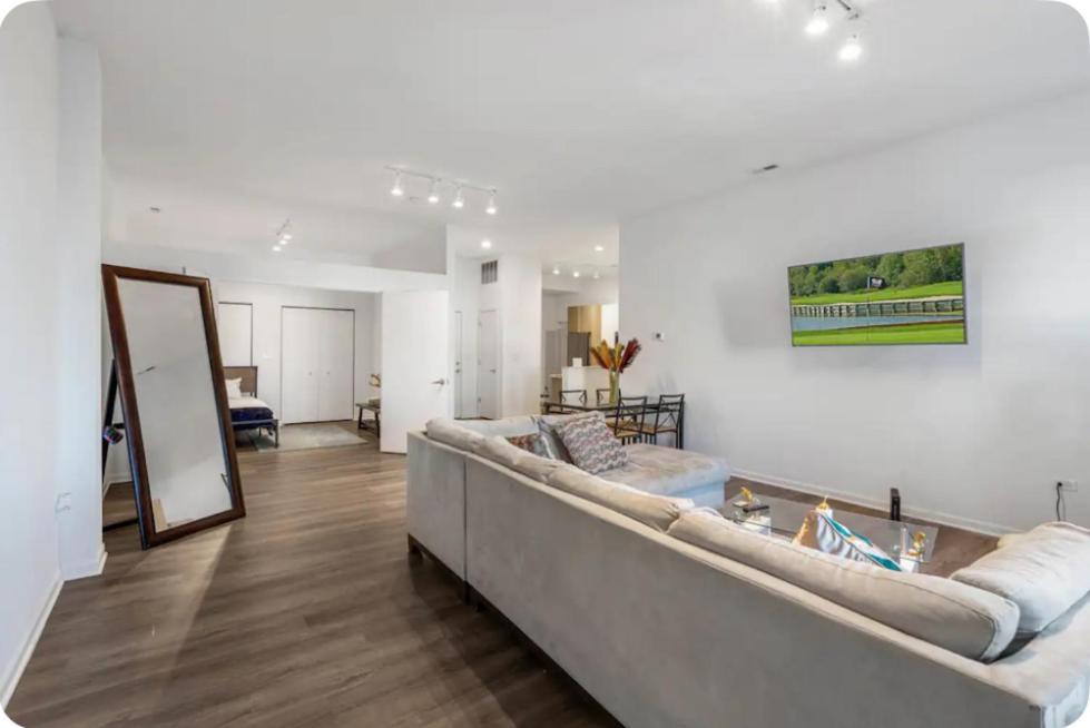 Homestay Chandra Chicago