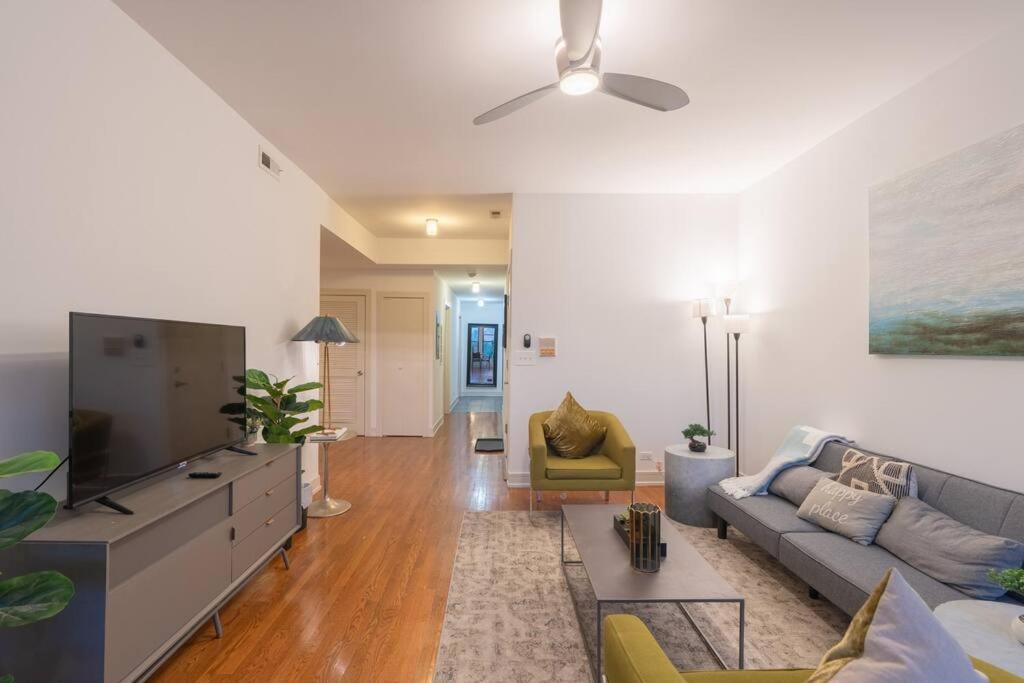 Apartment 3br Prime Hyde Park Location Near Uchicago And Dining *