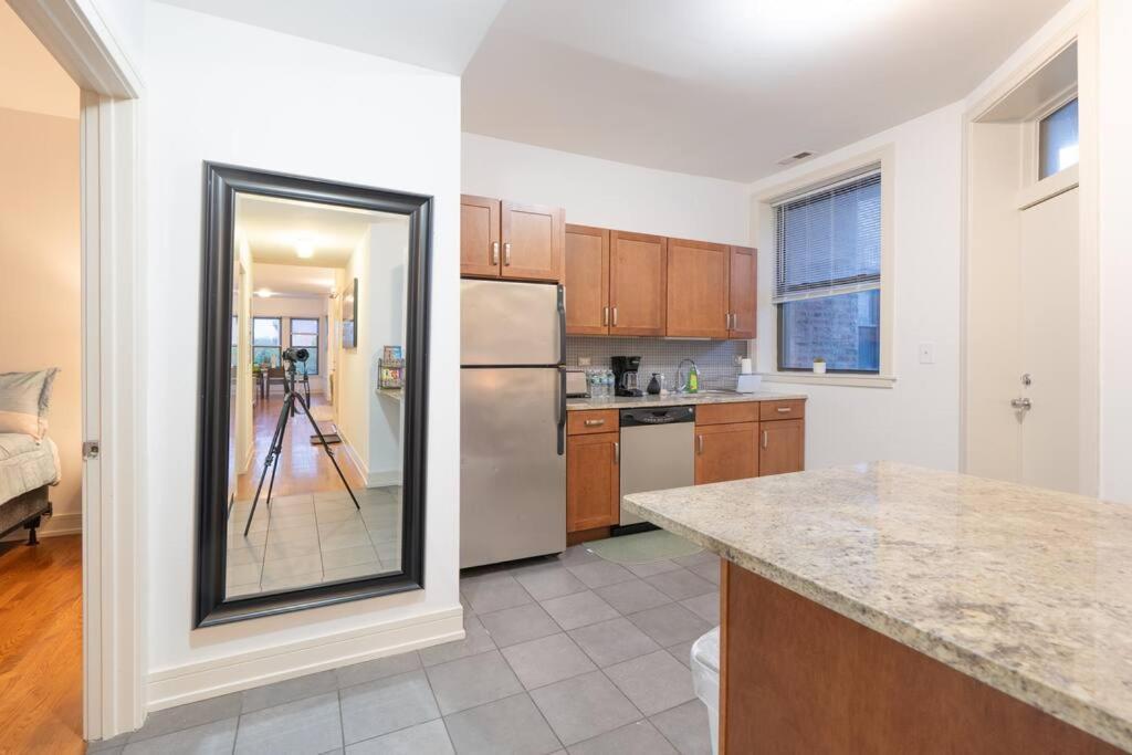 Apartment 3br Prime Hyde Park Location Near Uchicago And Dining *