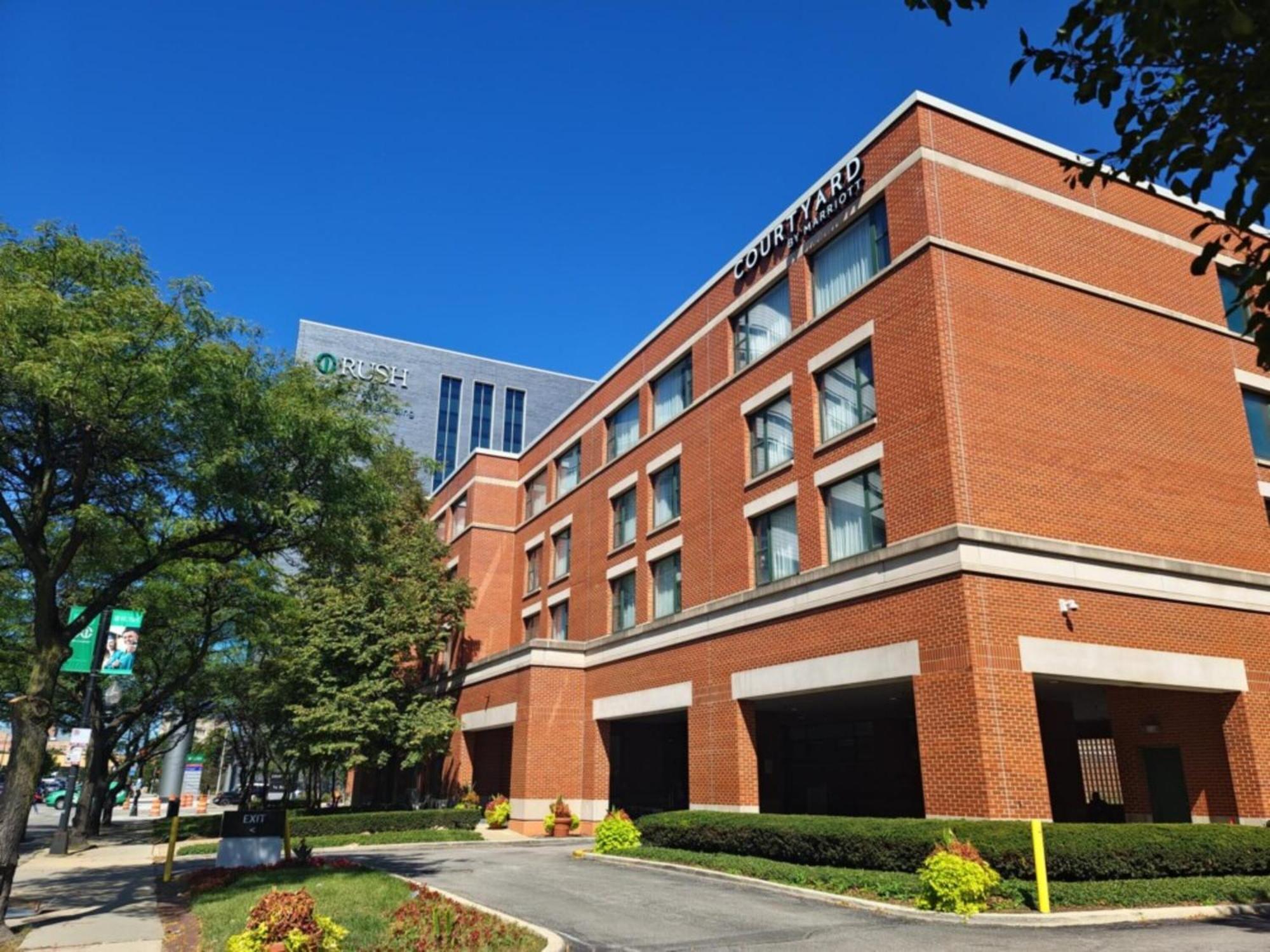 Courtyard By Marriott At Medical District-uic Hotel