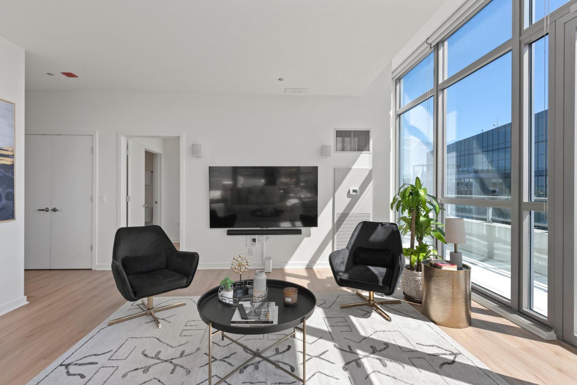 K2 Sky High With Stunning Views In West Loop