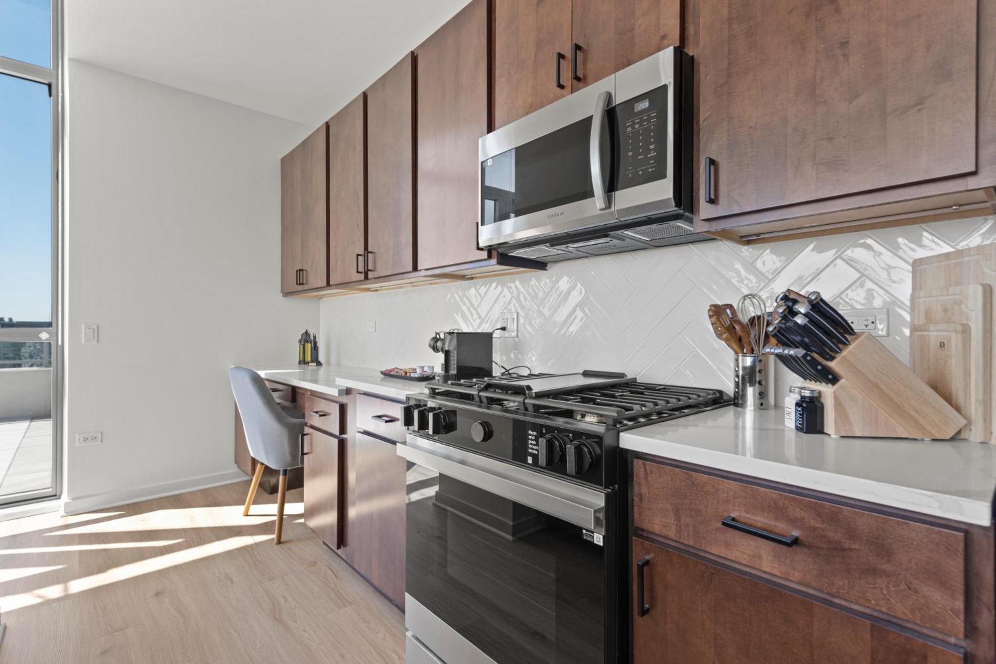 K2 Sky High With Stunning Views In West Loop Chicago