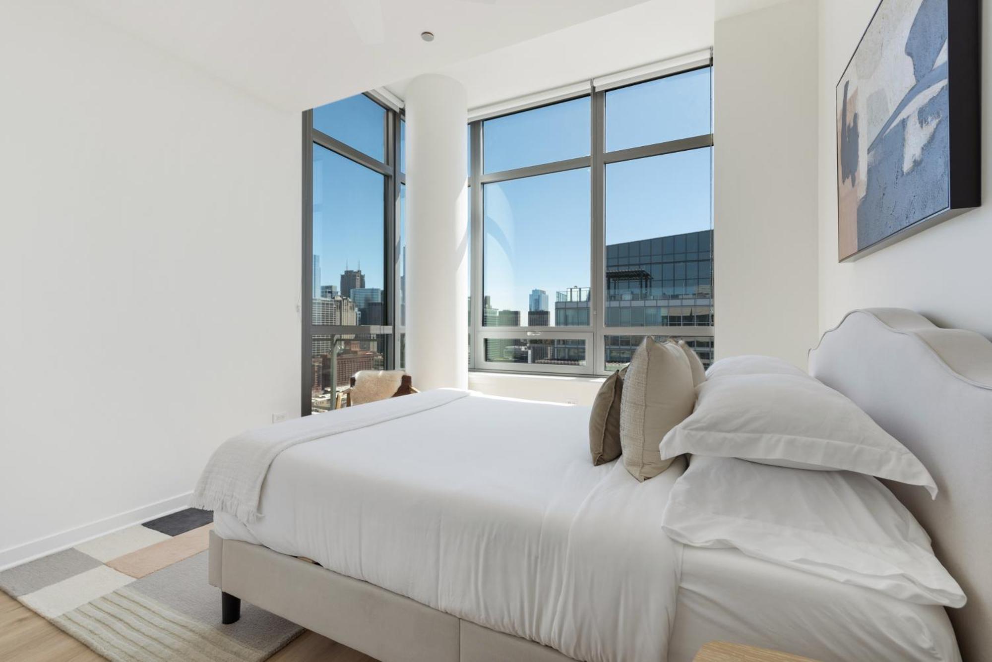 K2 Sky High With Stunning Views In West Loop *