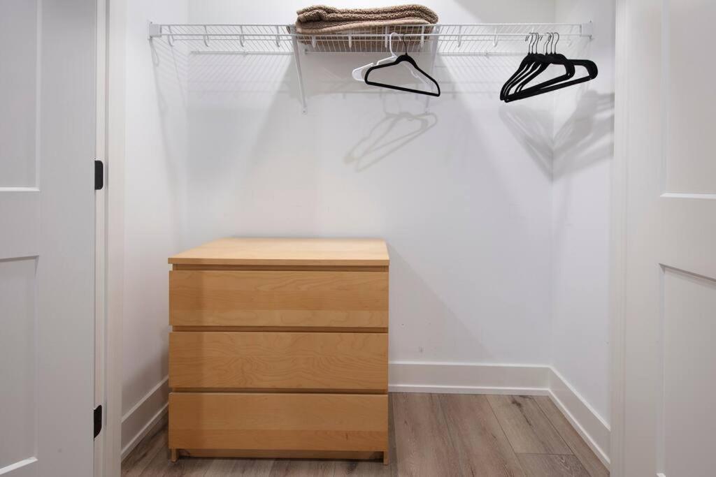 Apartment Stylish 2br Stunner In Unbeatable Location Chicago