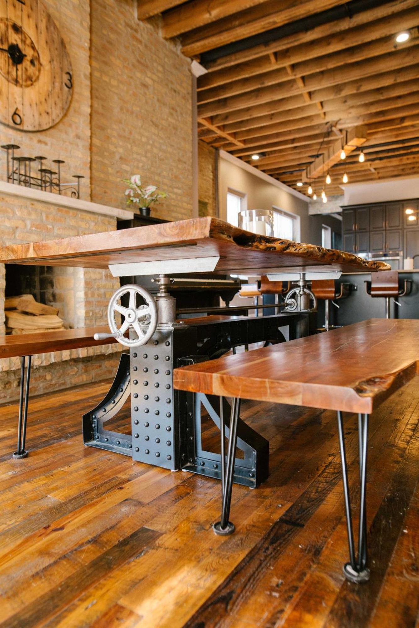 Holiday home Mid-century Gem By United Center Chicago