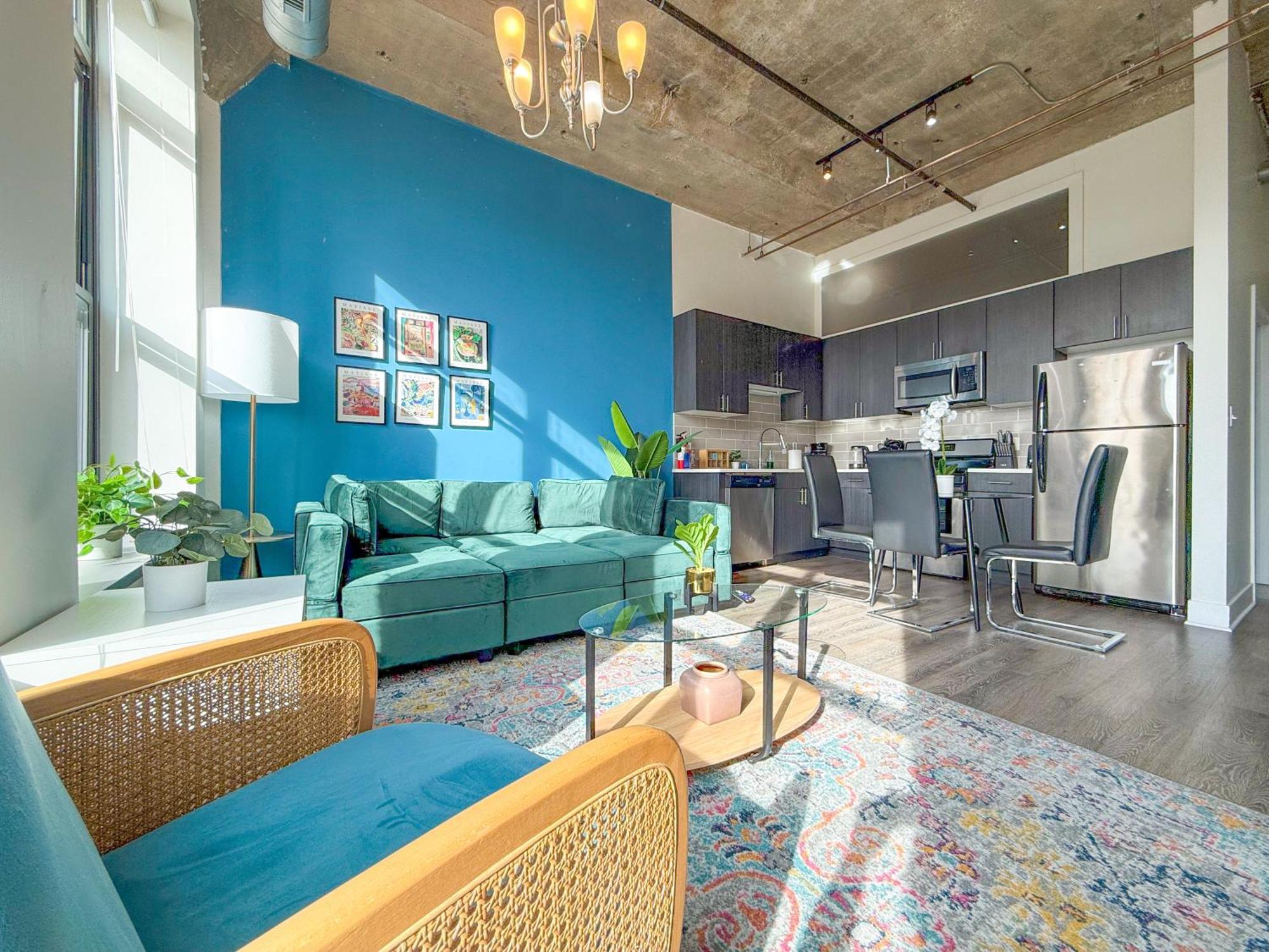 Apartamento Mccormick Place Beautiful 2br With Optional Parking Sleeps Up To 8 Near Soldier Field, Grant Park And Lakefront Trail *