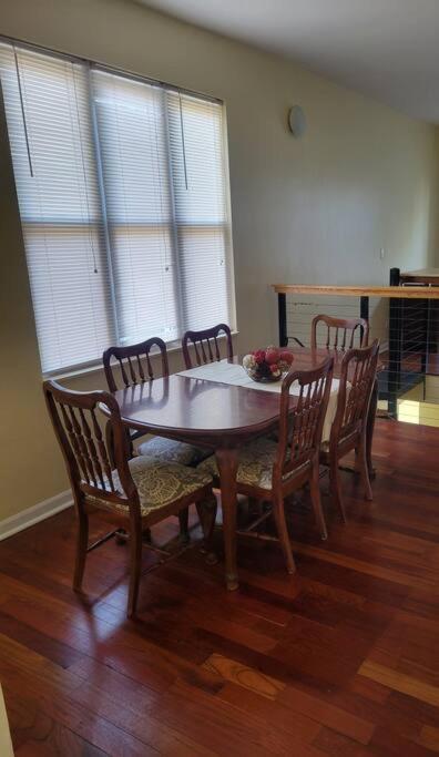Charming 3bd 2bth
