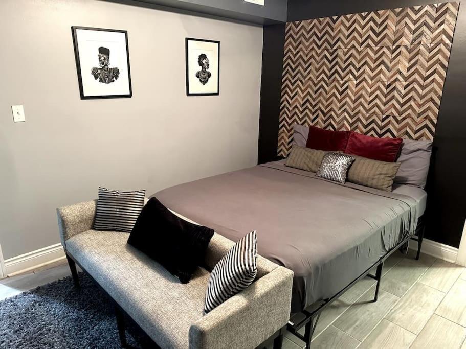 Experience Elegance At Paramount