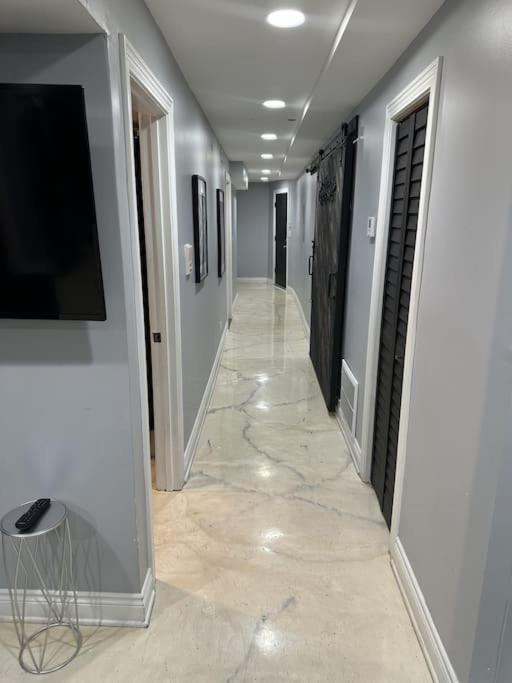 Experience Elegance At Paramount Apartment Chicago