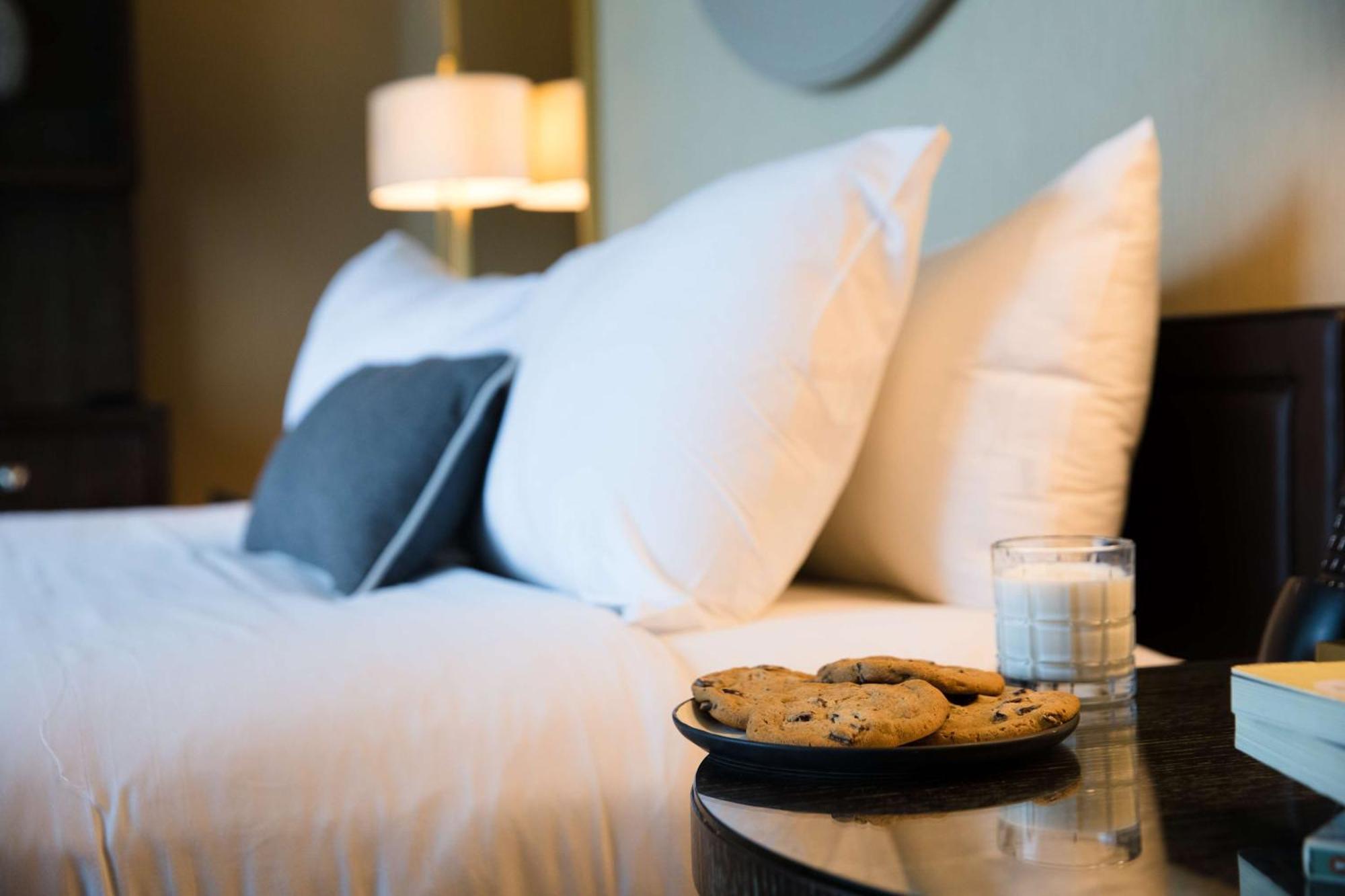 The Royal Sonesta River North 4*