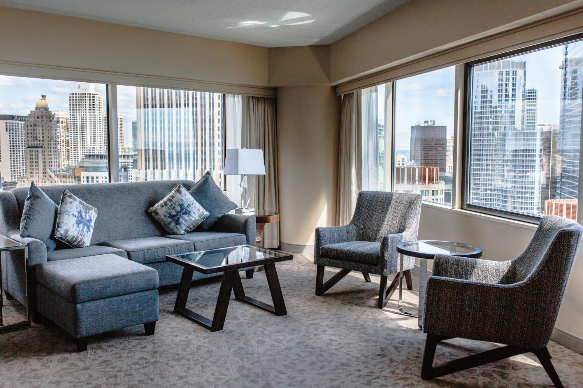 Swissotel Hotel 4*