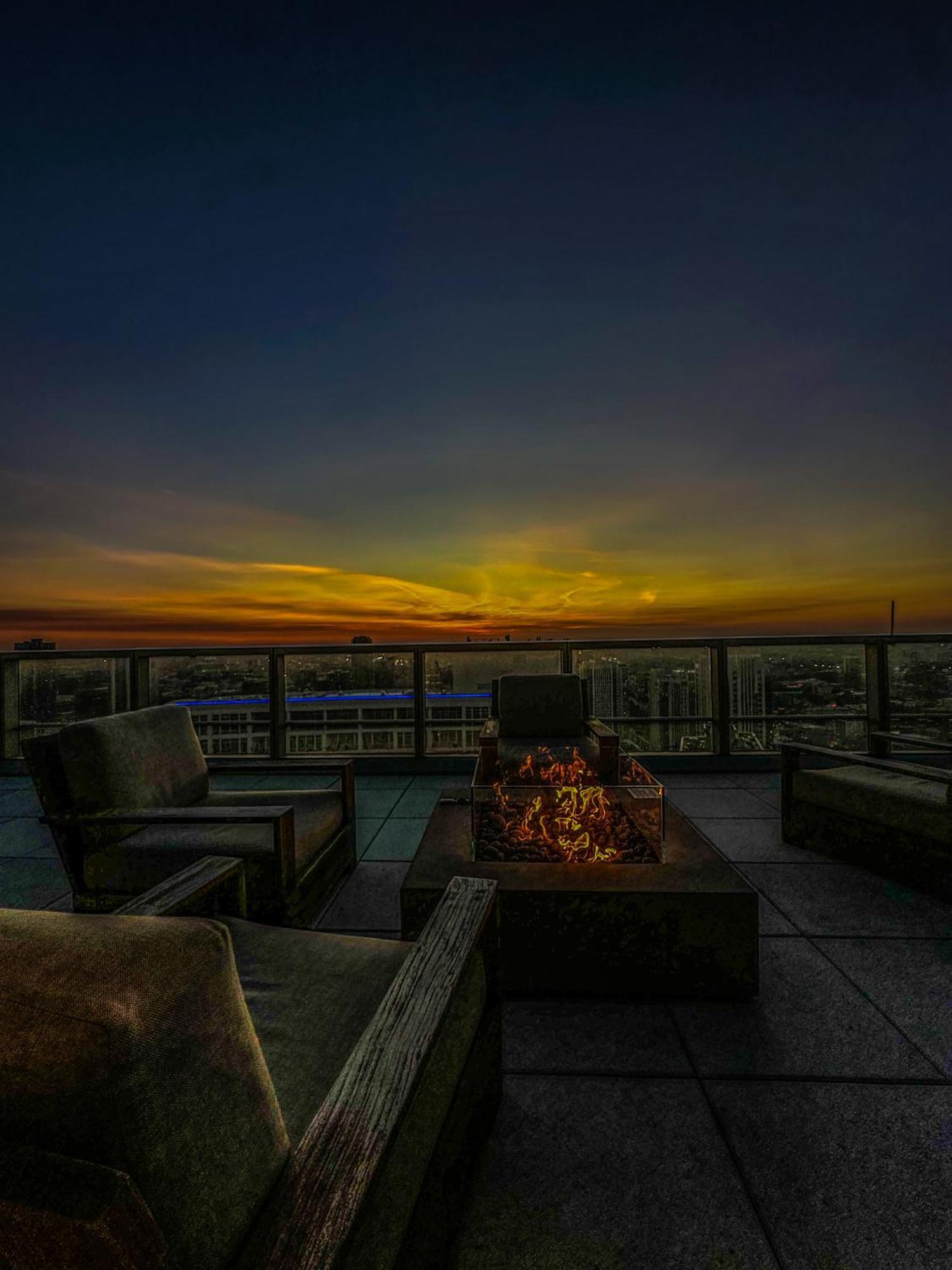 Nvcll Hotel Chicago