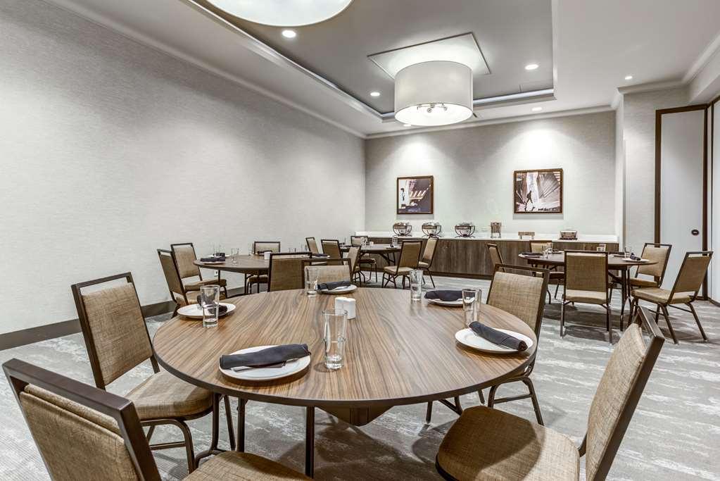 Cambria Loop - Theatre District Hotel 4*