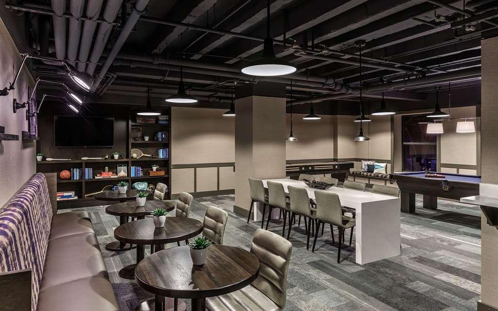 Cambria Loop - Theatre District 4*