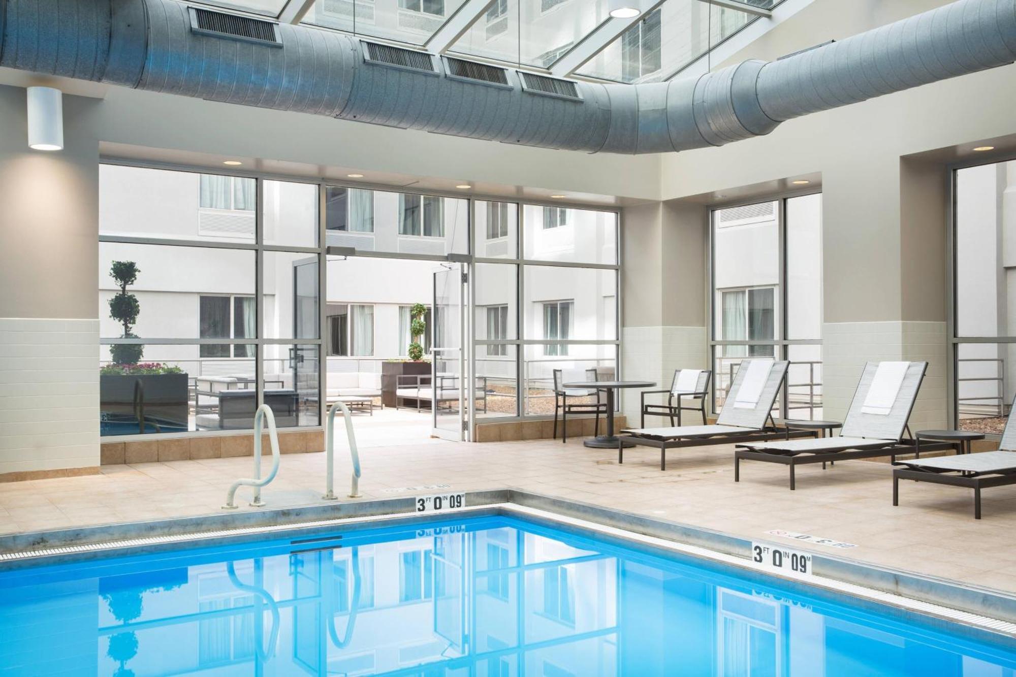 Ac Downtown Hotel