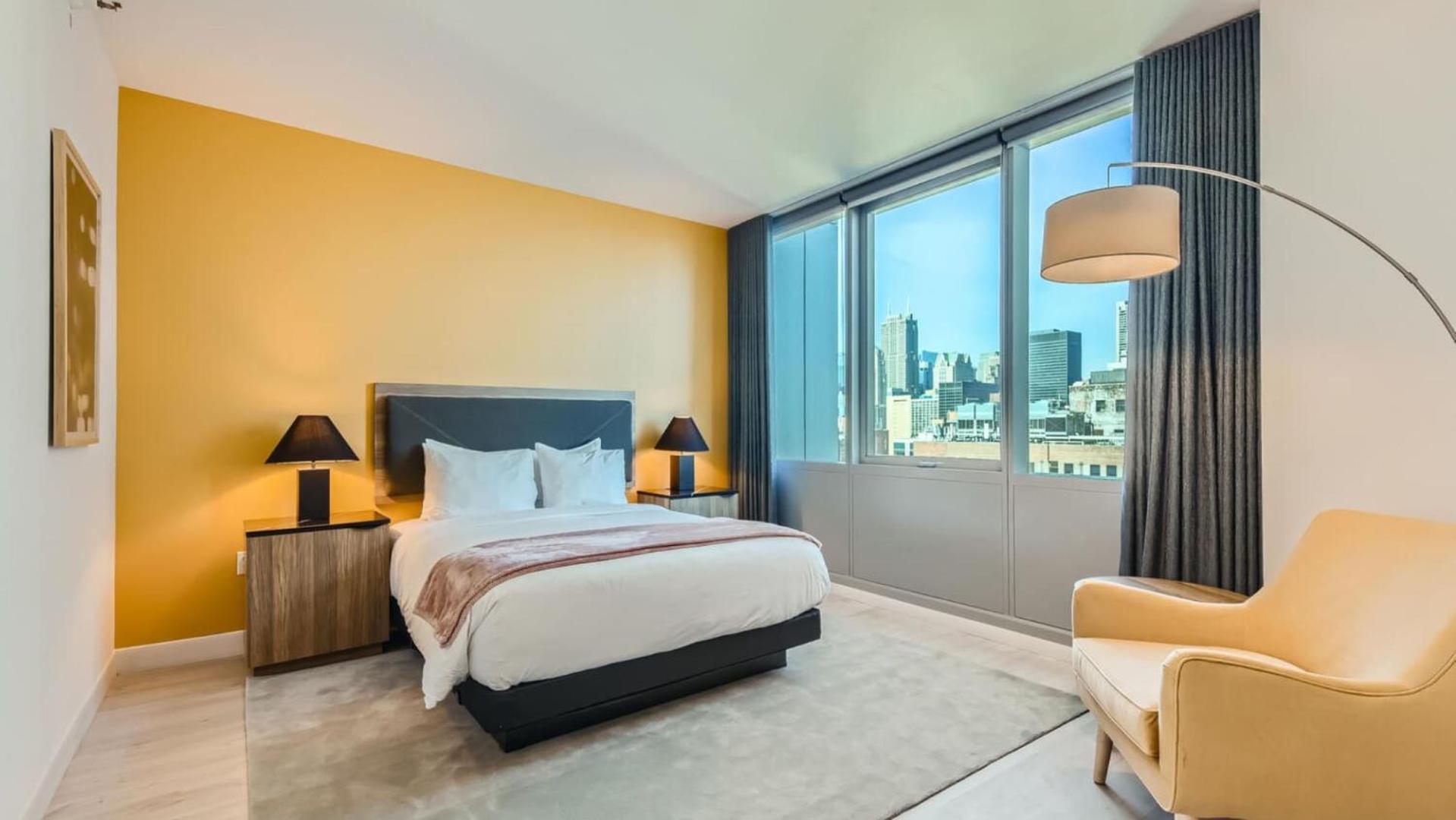 Nvcll 5* Chicago