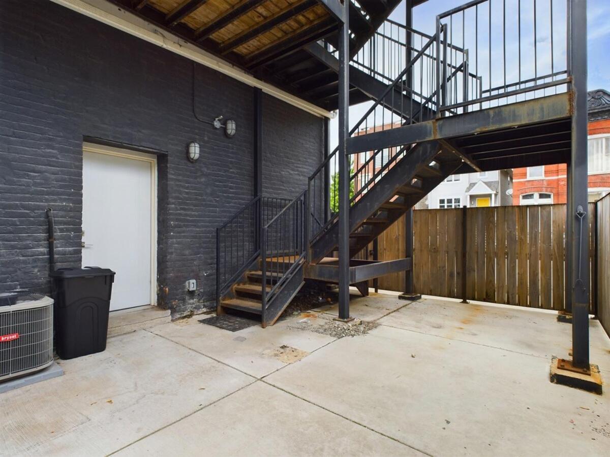 Hype Loft Experience Apartment Chicago
