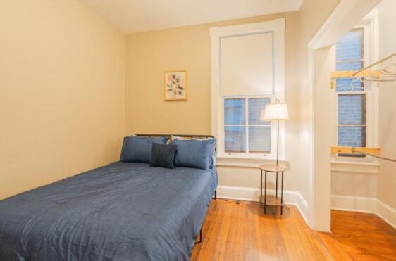 Chic & Cozy 4br In Lakeview Near Wrigley Field Apartment