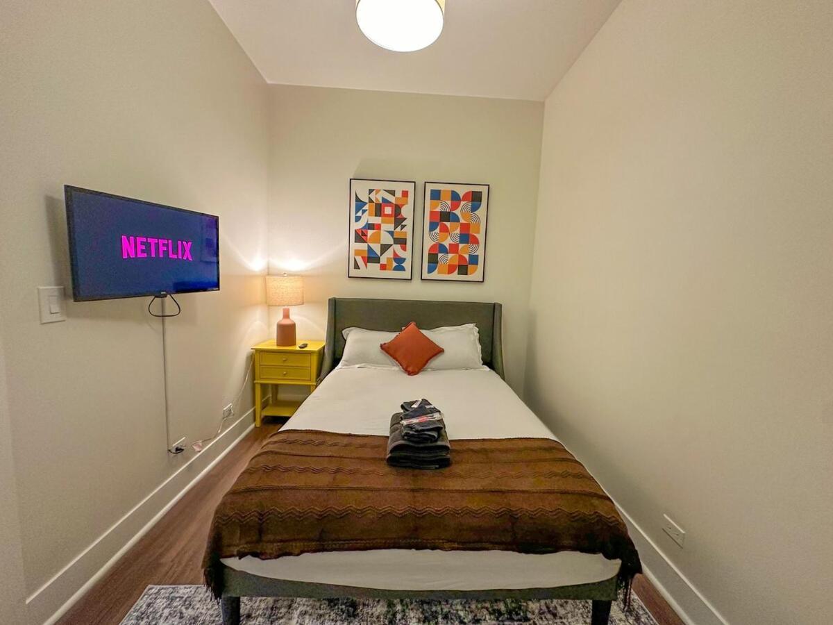 Mccormick 3br&2ba With Optional Parking Apartment *