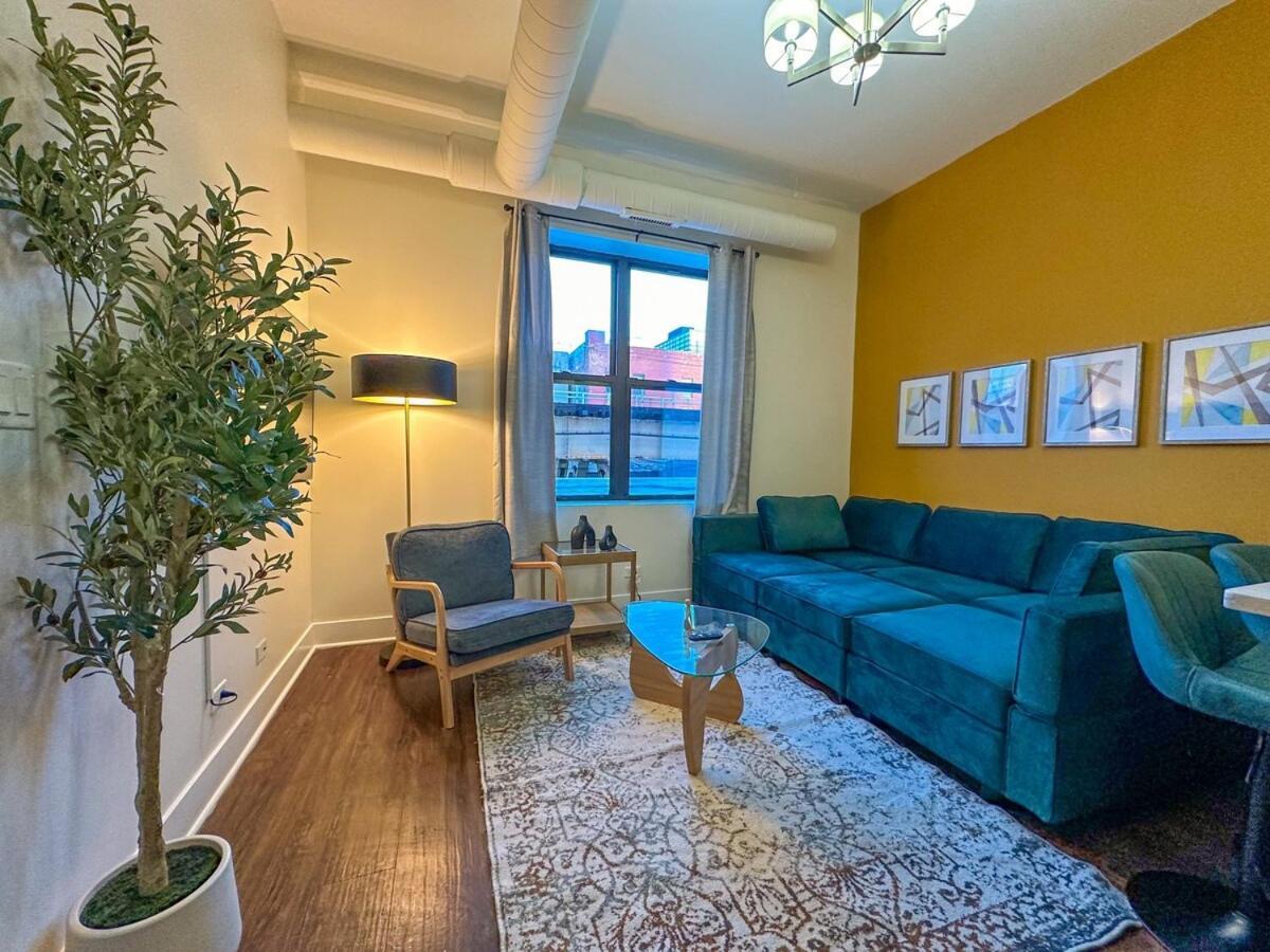 Mccormick 3br&2ba With Optional Parking Chicago