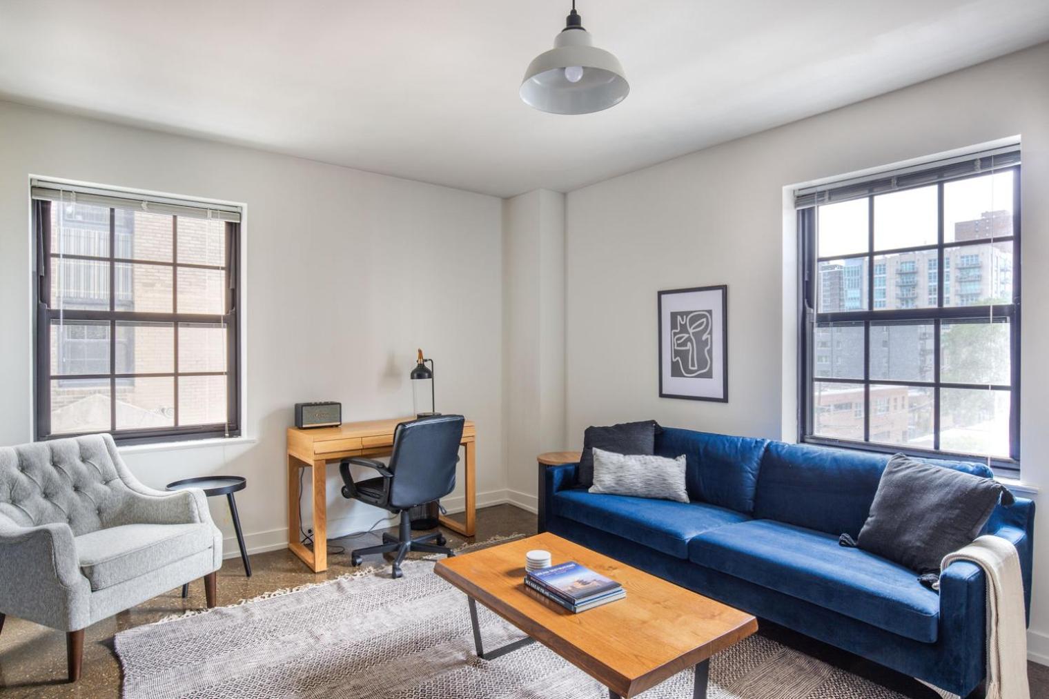 Uptown 1br W Gym Indoor Pool Nr L Red Line Chi-974 *