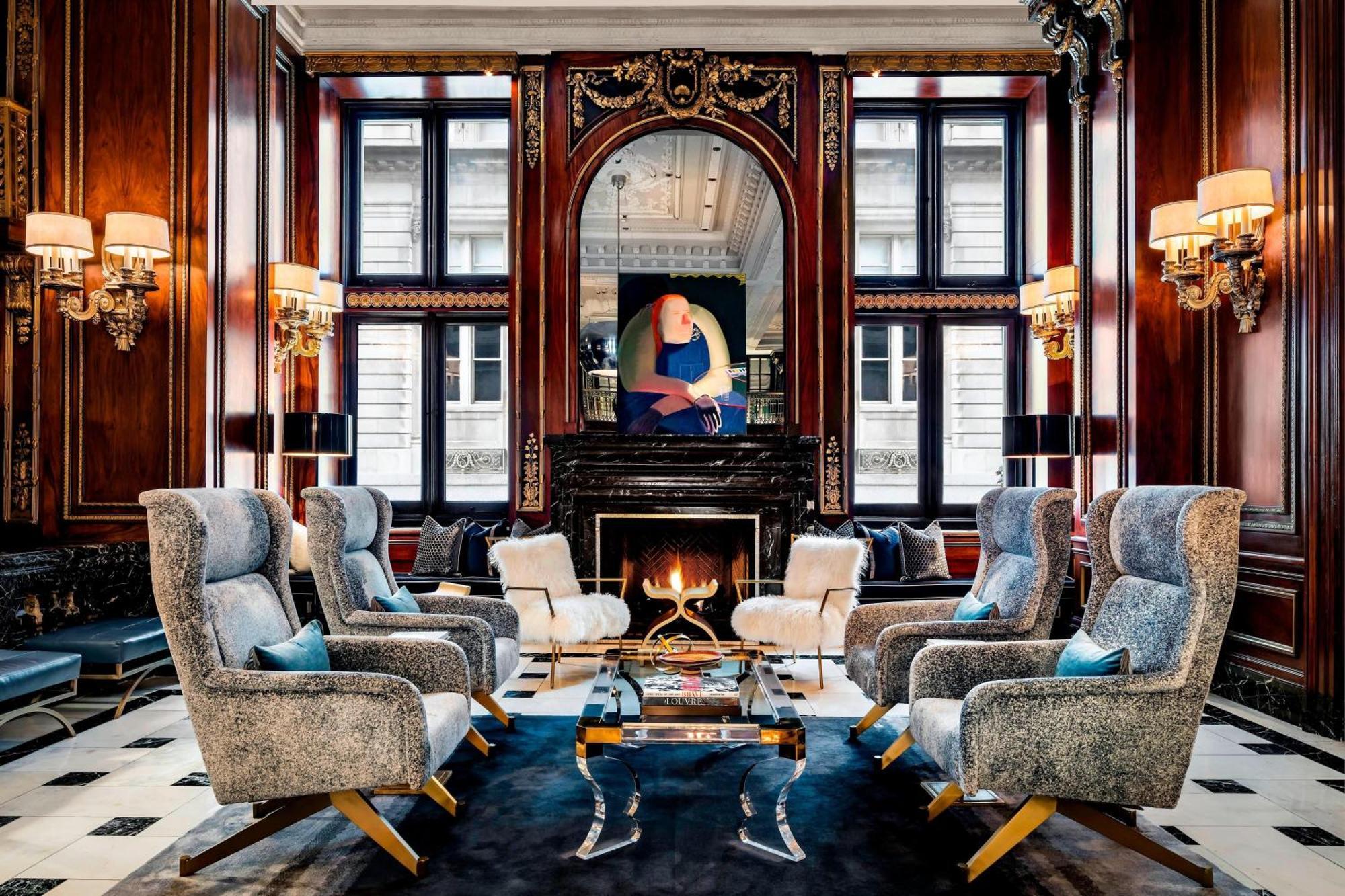 The Blackstone, Autograph Collection Hotel 4*