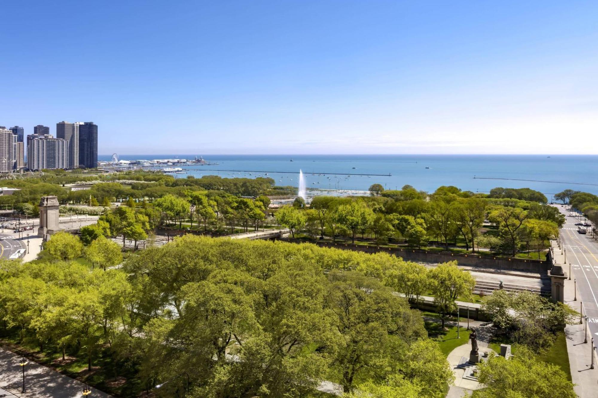 The Blackstone, Autograph Collection Hotel 4*