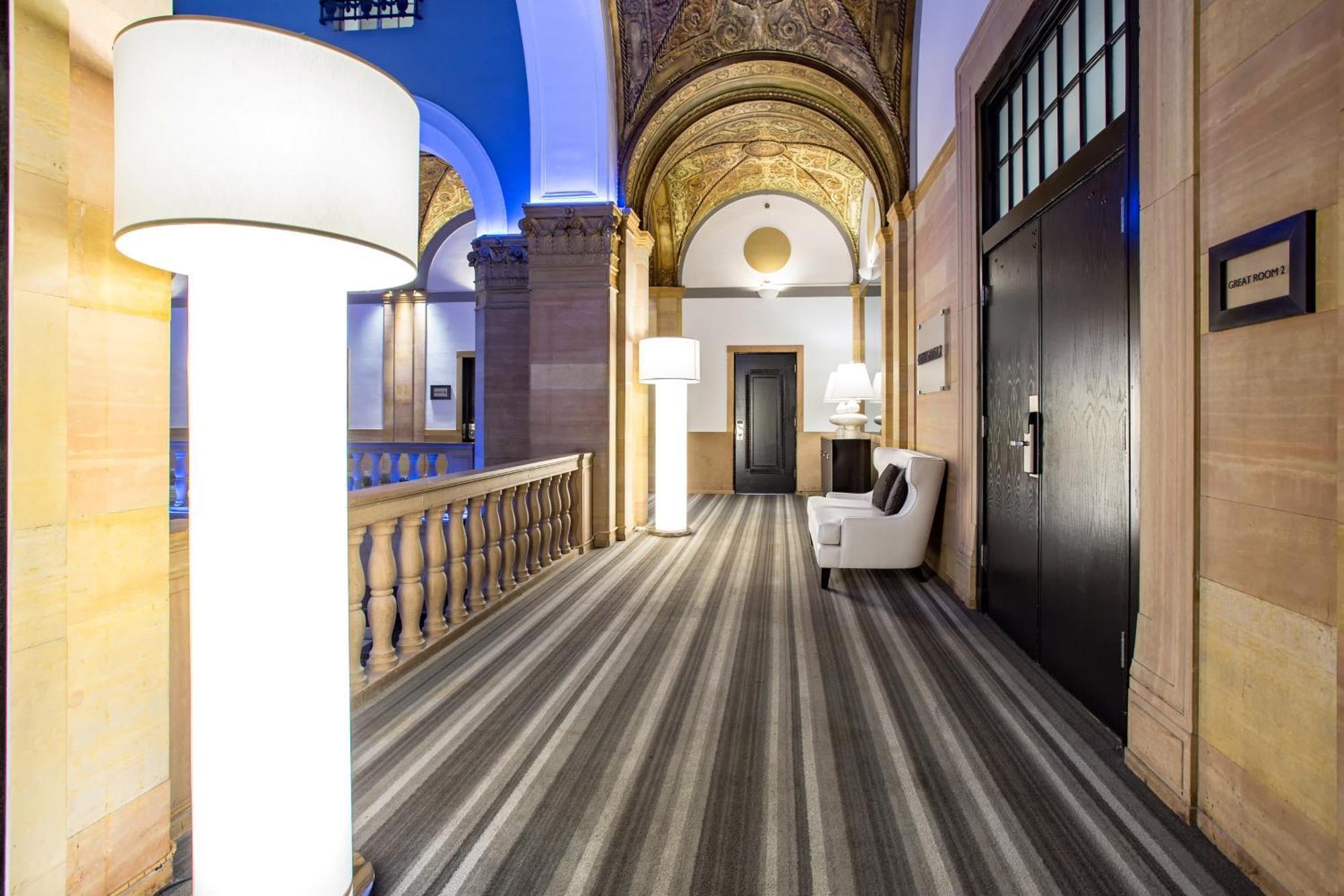 The Midland Hotel, Chicago, A Tribute Portfolio