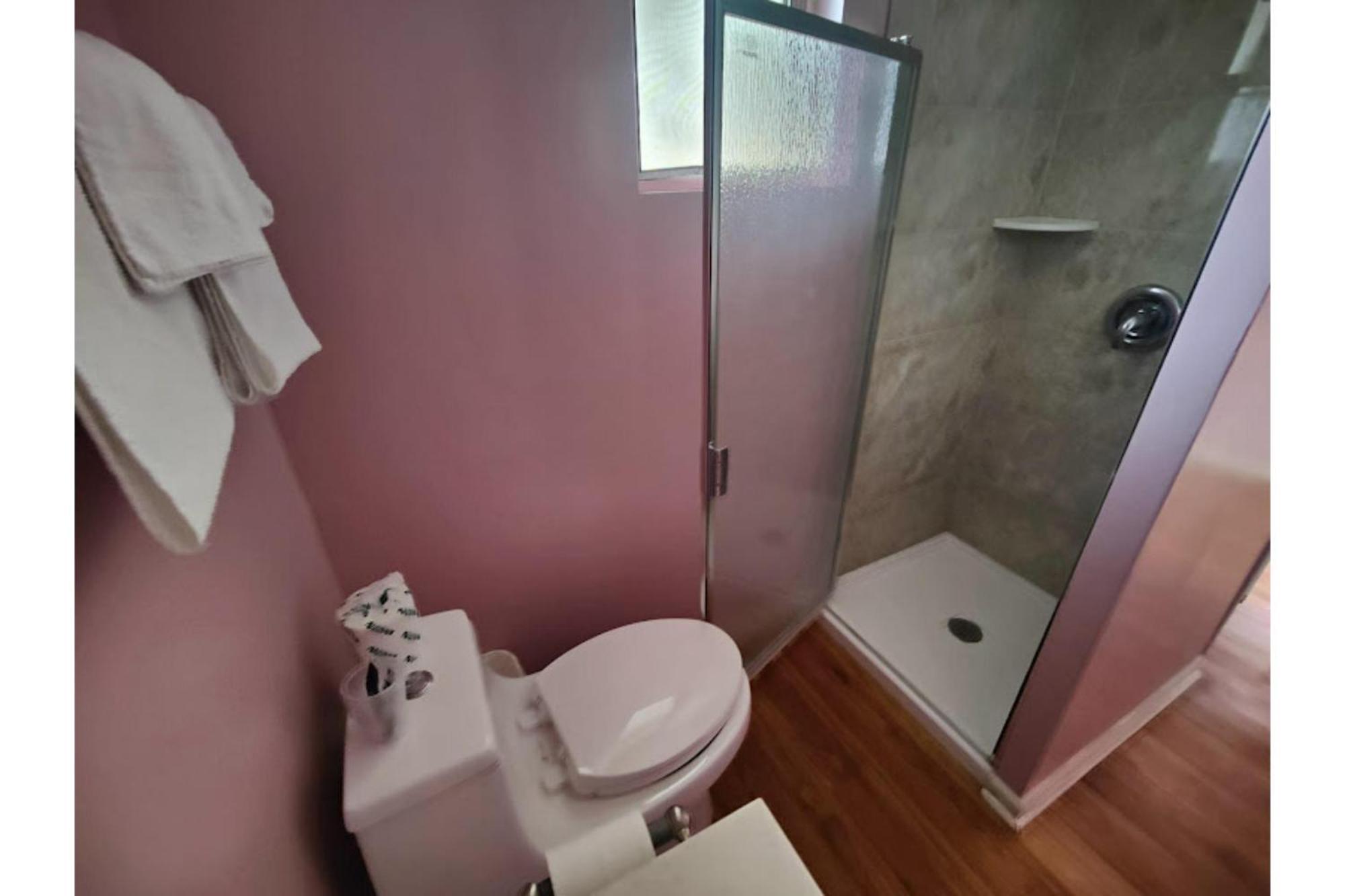 Hotel Oyo Edgebrook North Shore